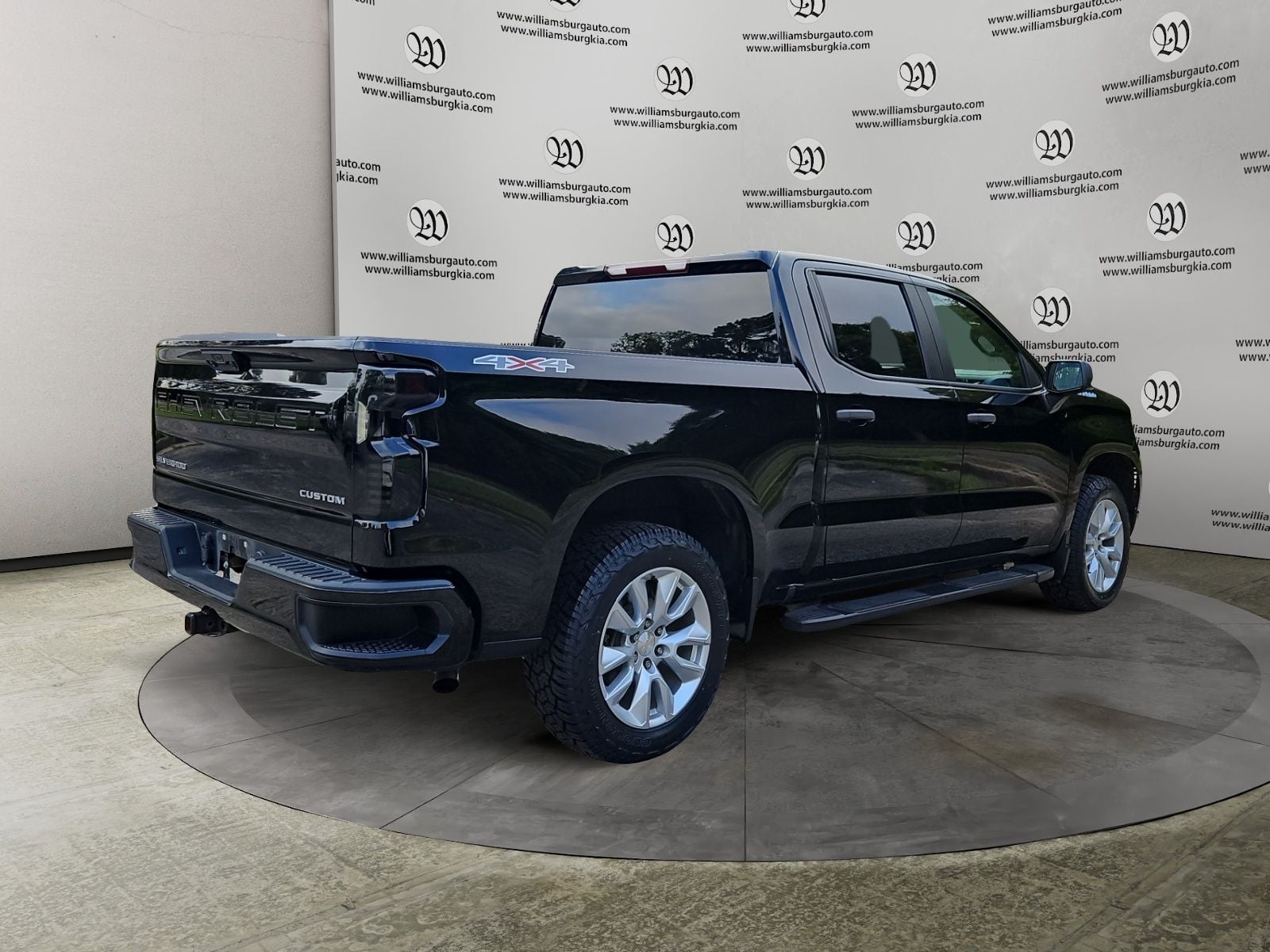 2022 Chevrolet Silverado 1500 Custom Photo in Williamsburg VA 23185
