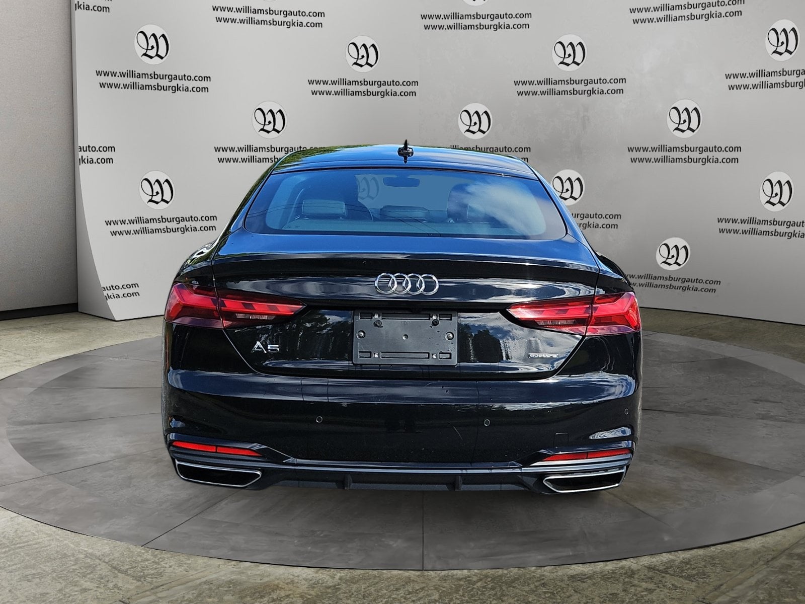 Pre-Owned 2025 Audi A5 Sportback 45 S line Premium - photo - 3