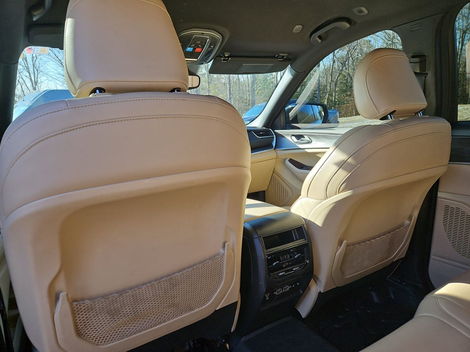 Pre-Owned 2023 Jeep Grand Cherokee Limited - photo - 18