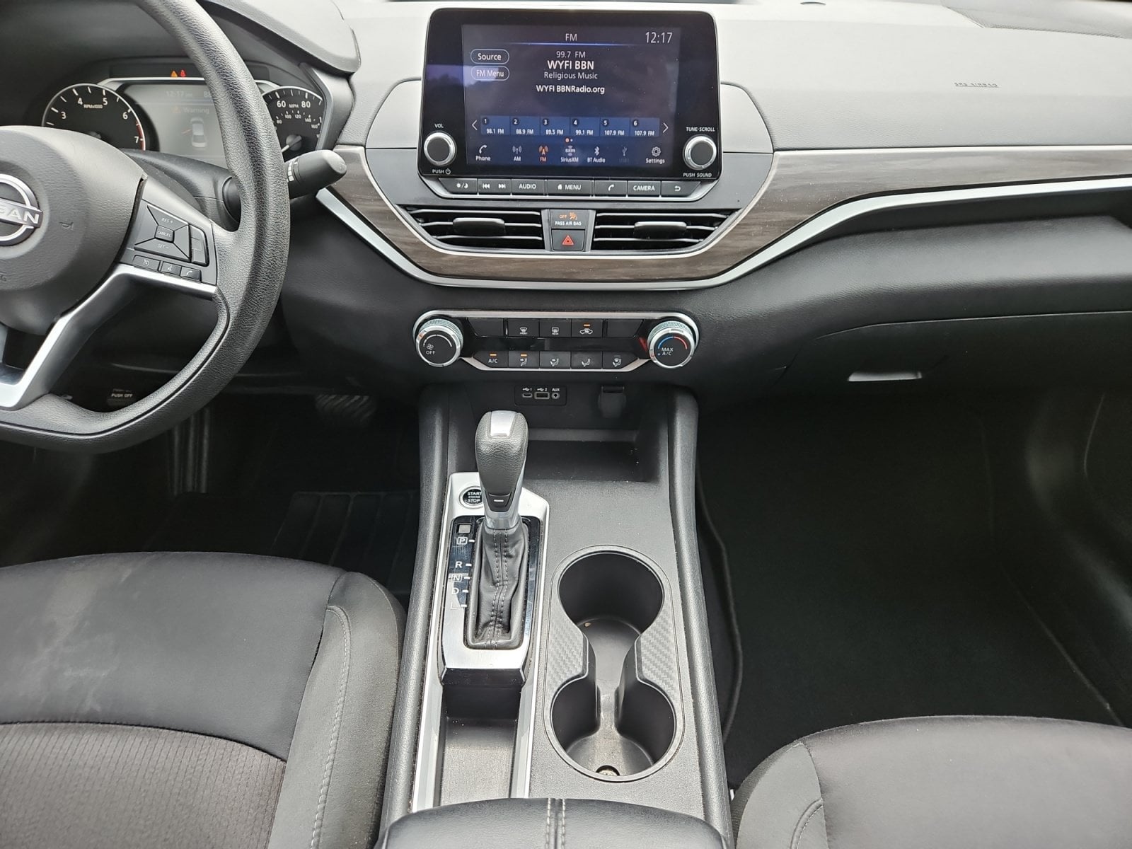 Pre-Owned 2025 Nissan Altima 2.5 SV - photo - 10