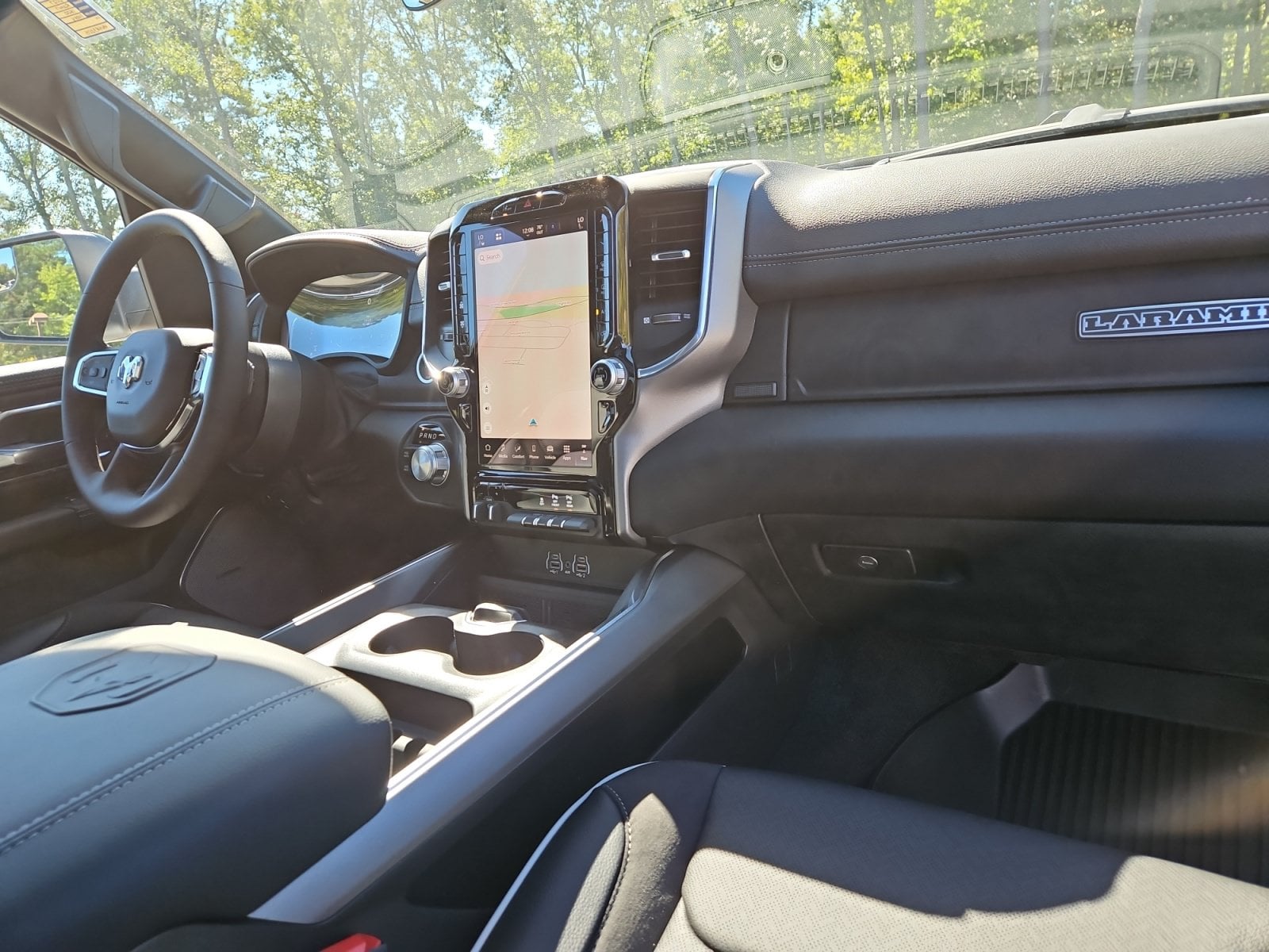 New 2027 Ram 1500 Laramie - photo - 15