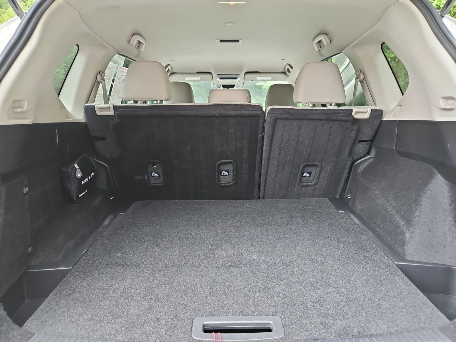 Pre-Owned 2023 Nissan Rogue SV - photo - 18