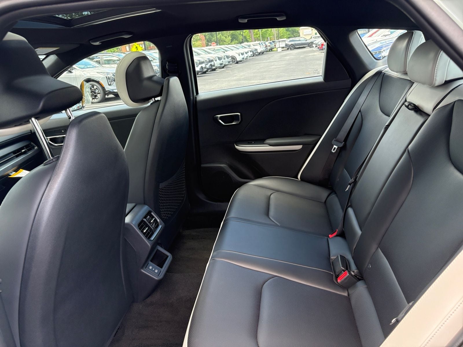 New 2026 Kia K4 GT-Line Turbo - photo - 16