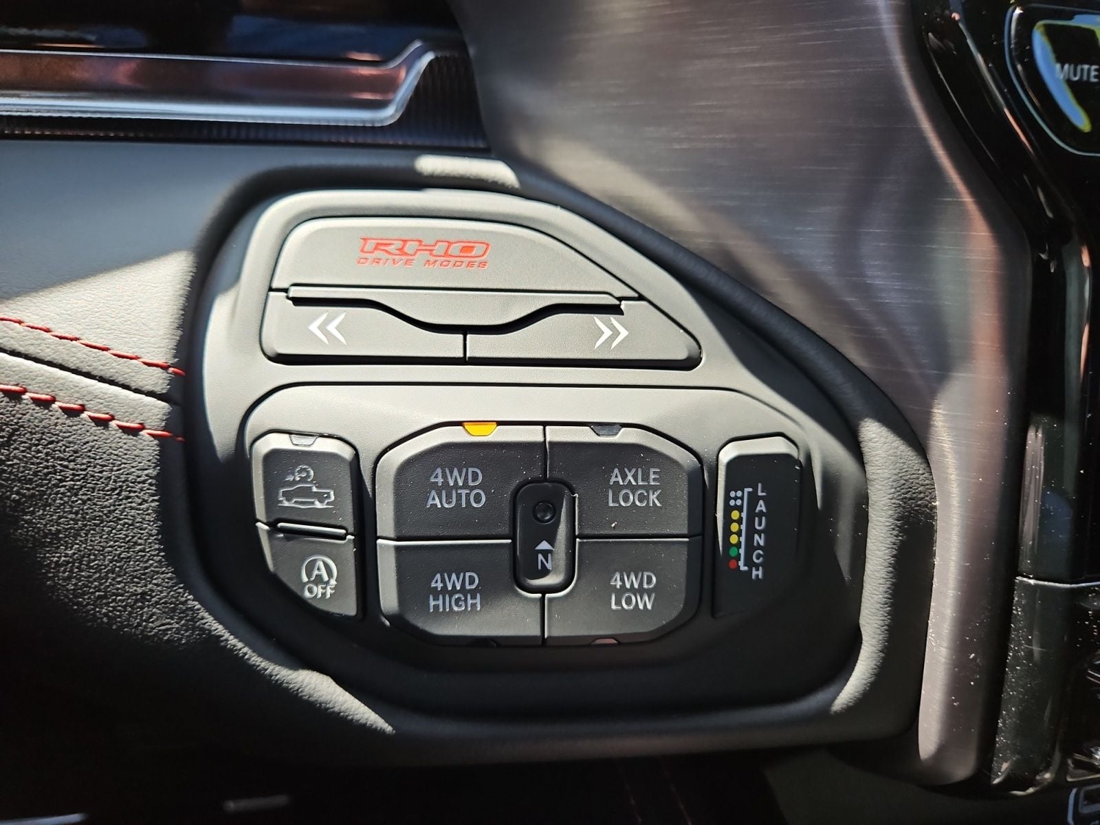 New 2026 Ram 1500 RHO - photo - 25