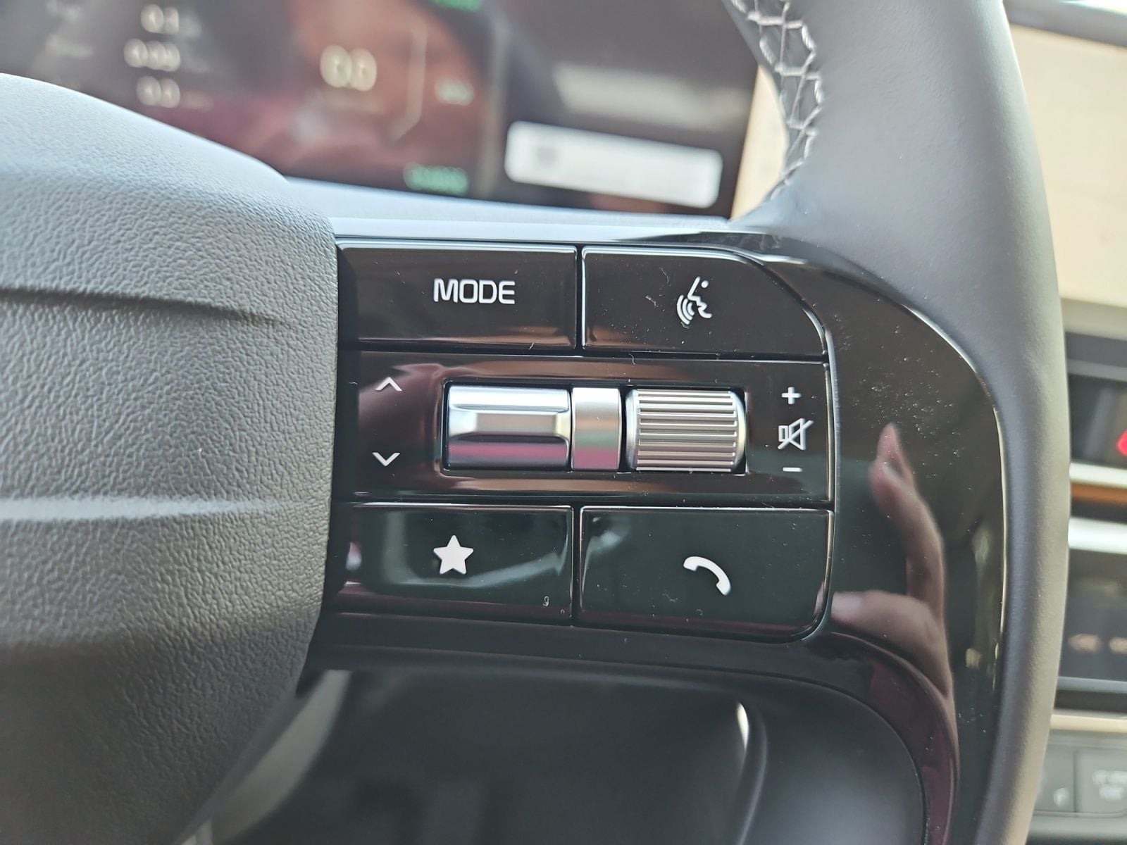 New 2027 Kia Carnival Hybrid SX Prestige - photo - 25