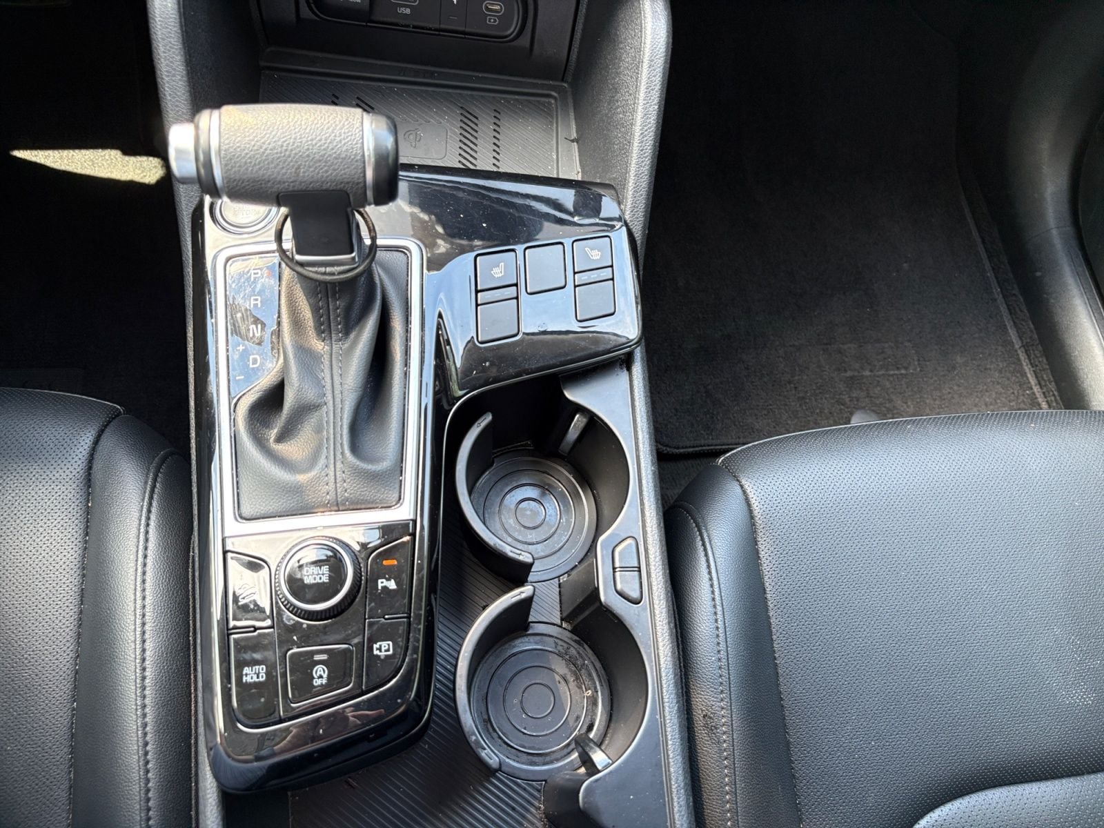 Pre-Owned 2024 Kia Sportage EX - photo - 25