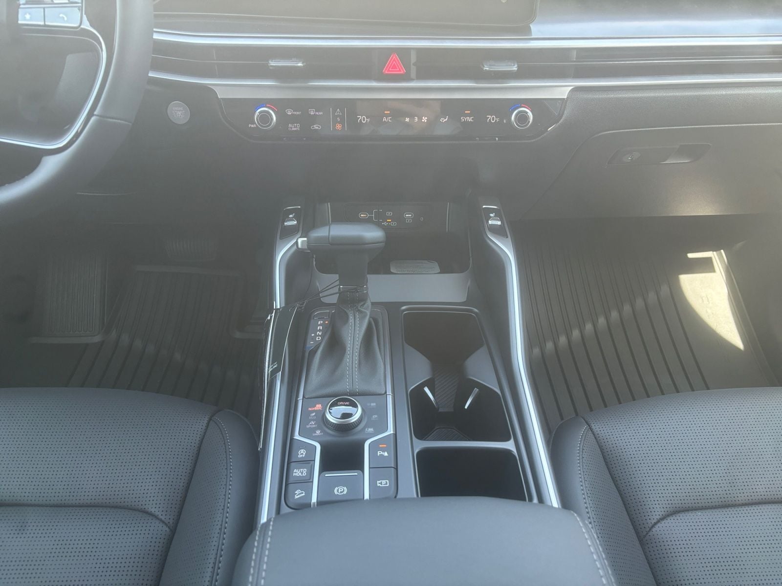 New 2026 Kia Sorento S - photo - 10