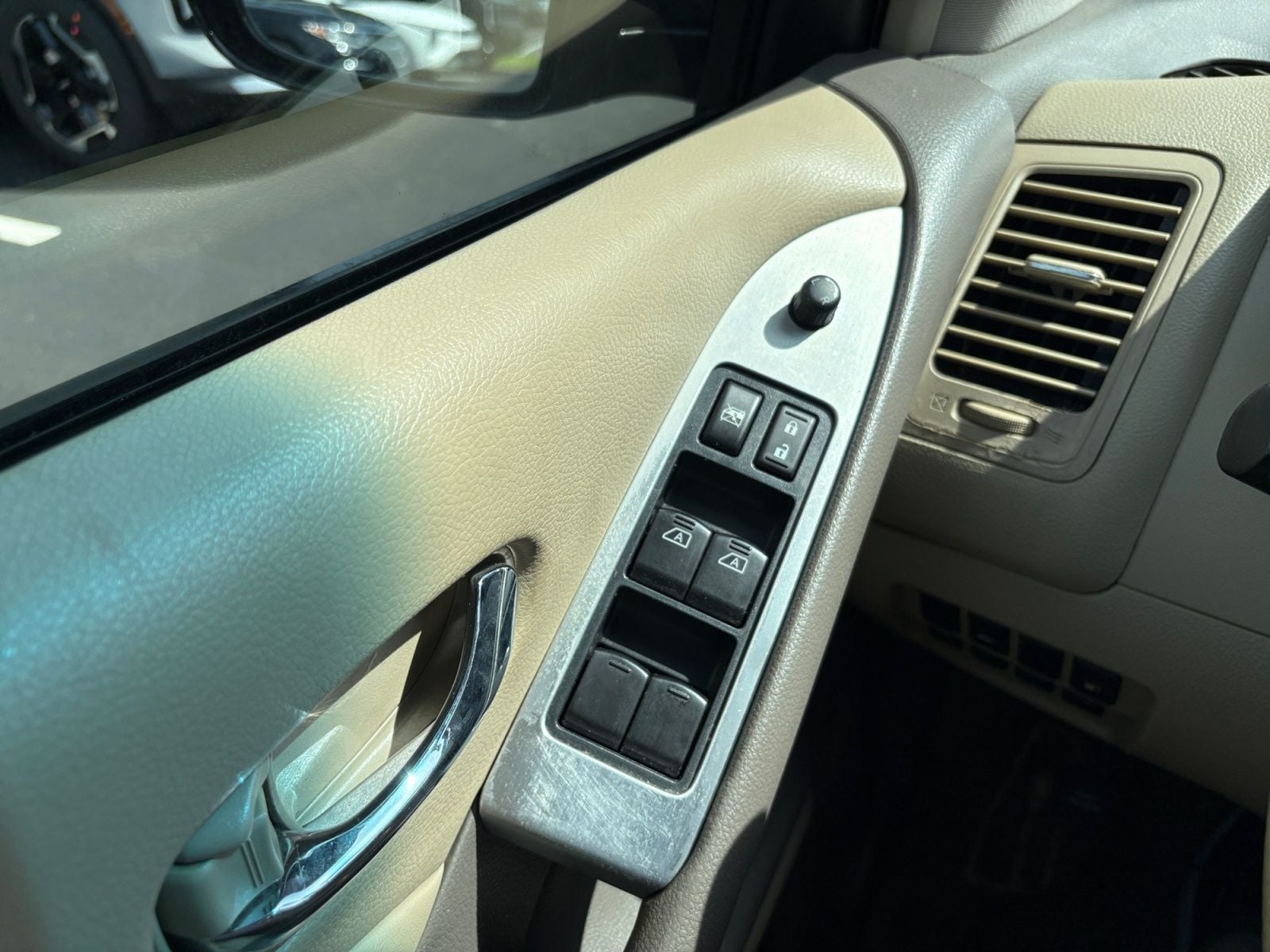 Pre-Owned 2014 Nissan Murano SL - photo - 23