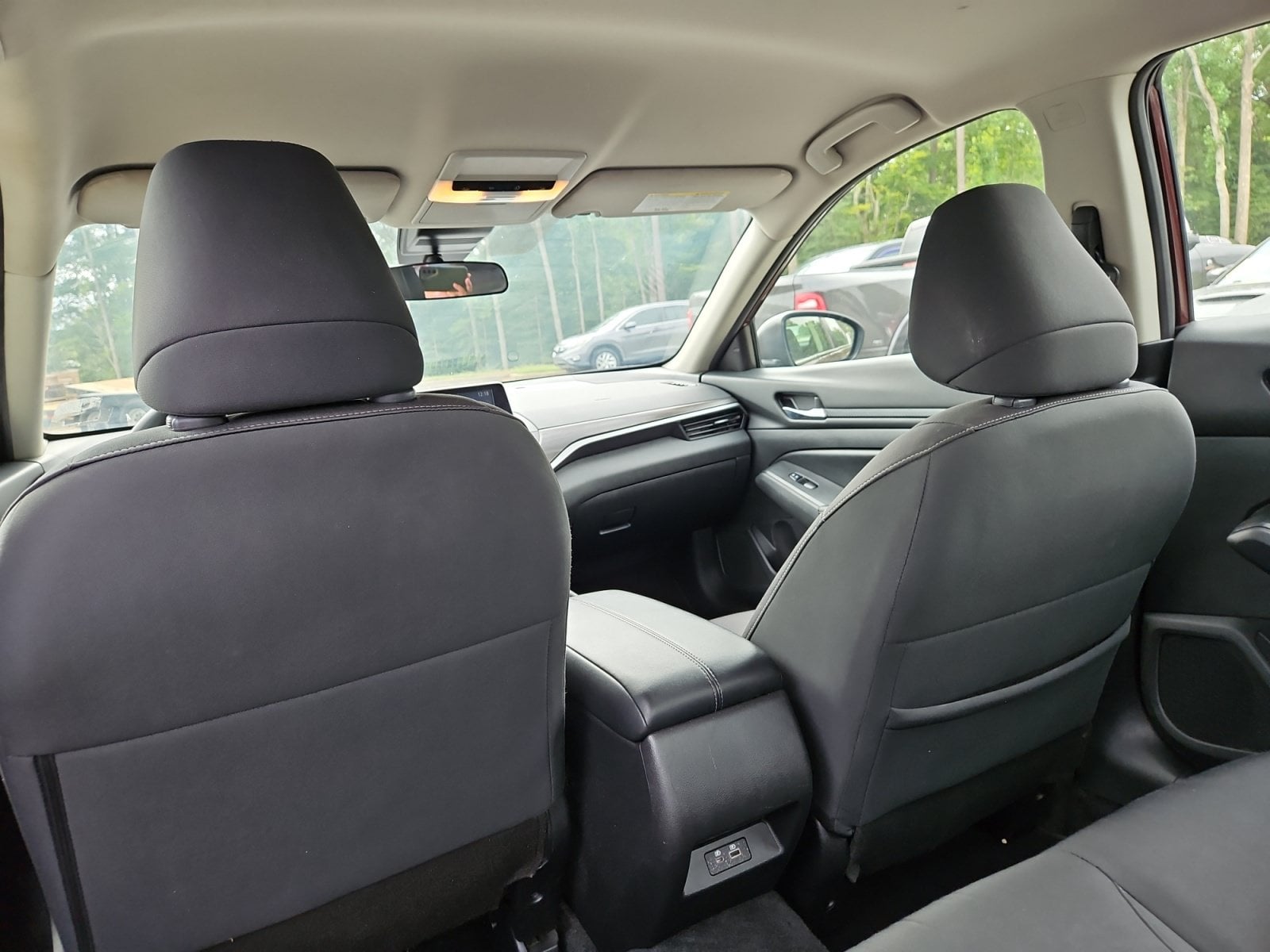 Pre-Owned 2025 Nissan Altima 2.5 SV - photo - 19