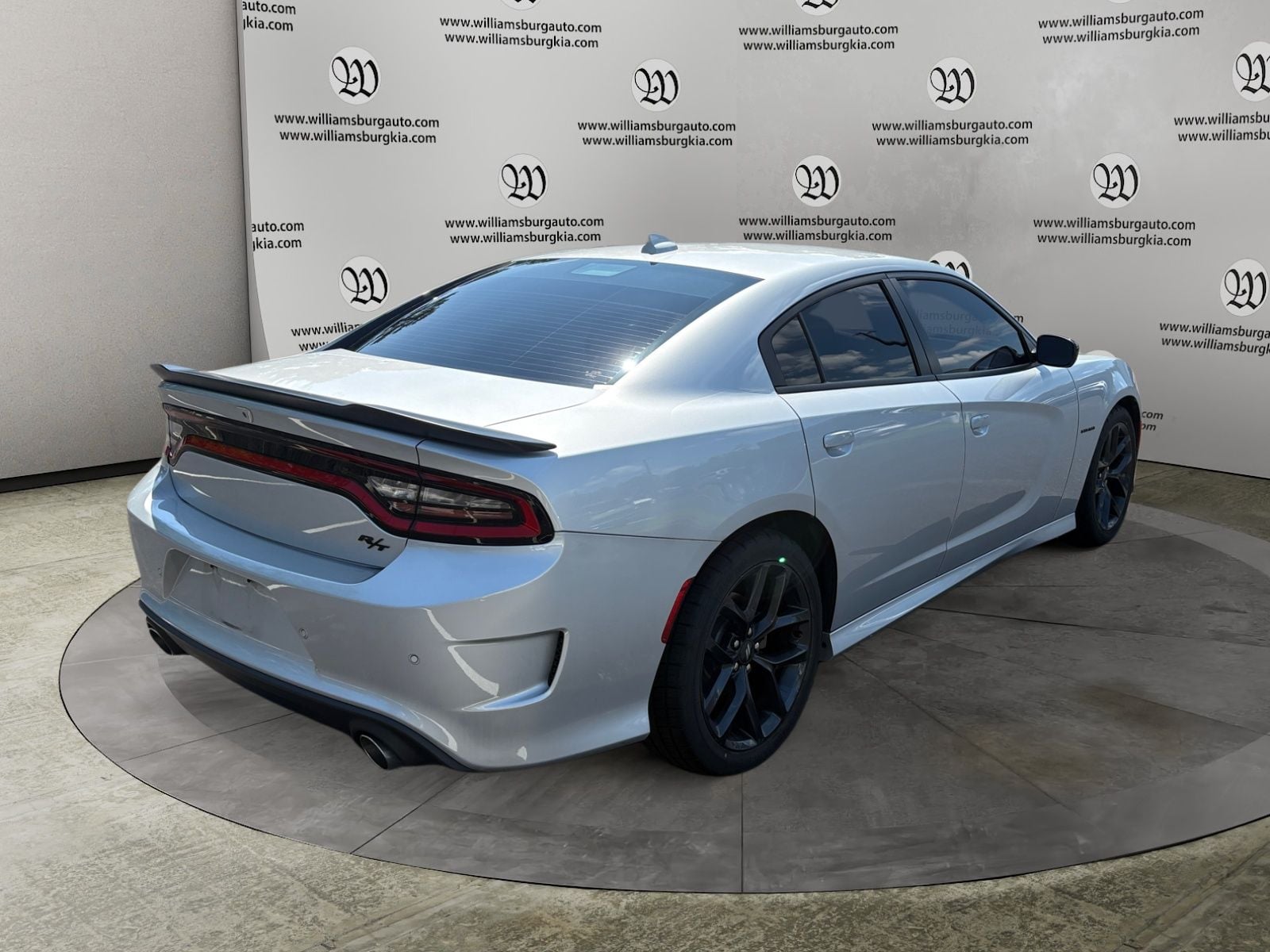 Pre-Owned 2021 Dodge Charger R/T - photo - 4
