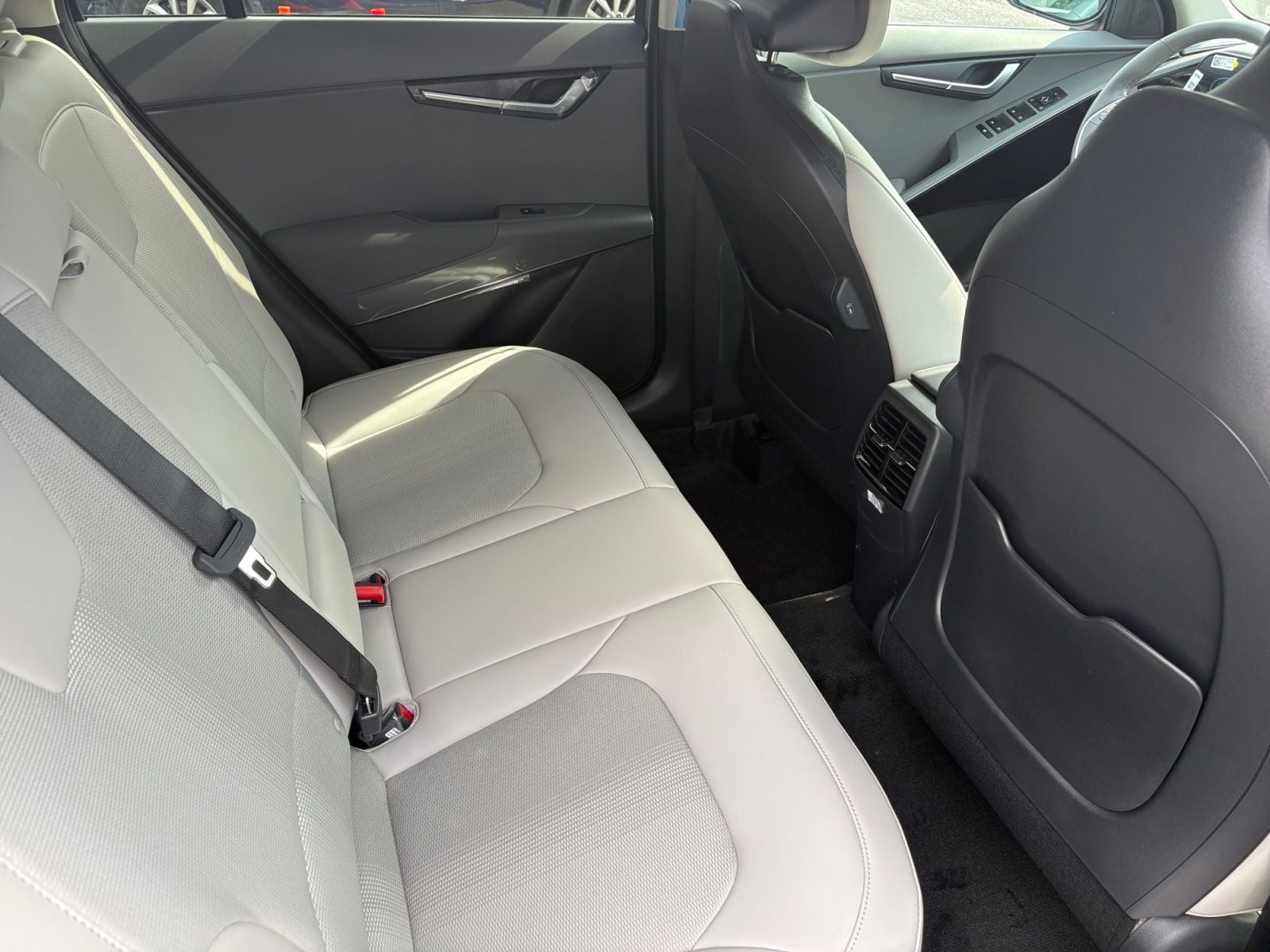 New 2026 Kia Niro EX - photo - 15