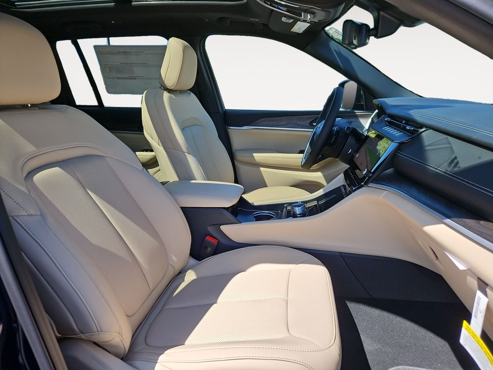 New 2027 Jeep Grand Cherokee Limited - photo - 14
