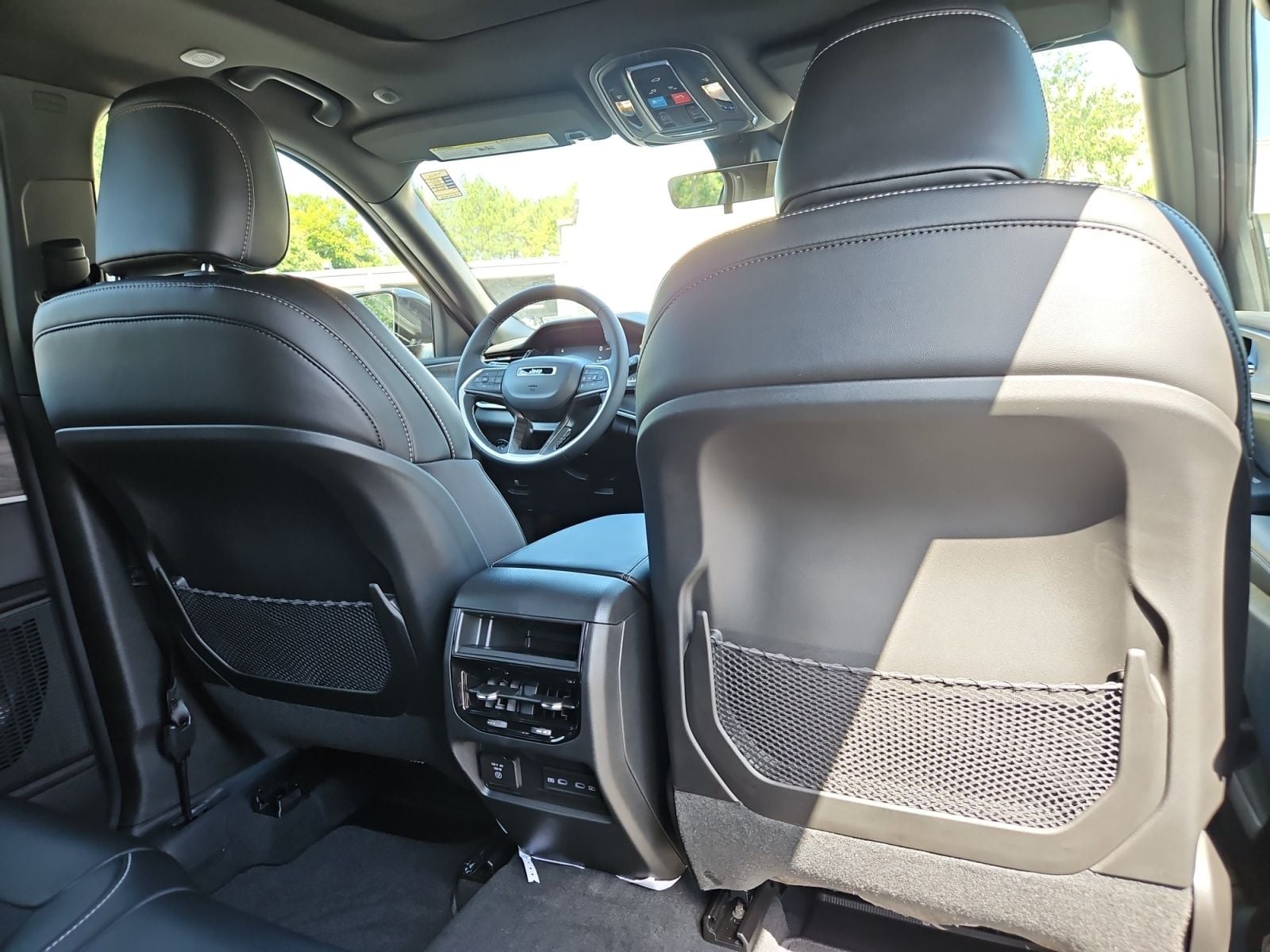 New 2027 Jeep Grand Cherokee Laredo Altitude - photo - 17