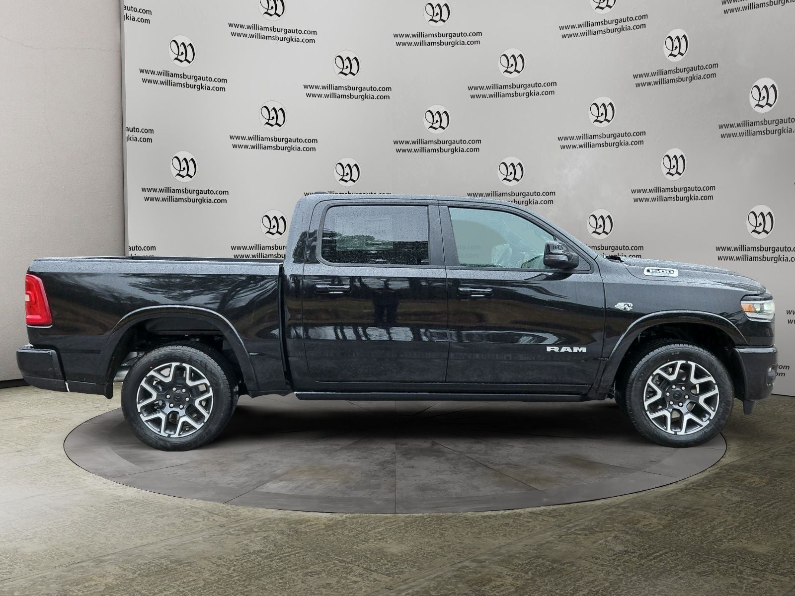 New 2026 Ram 1500 Laramie - photo - 5