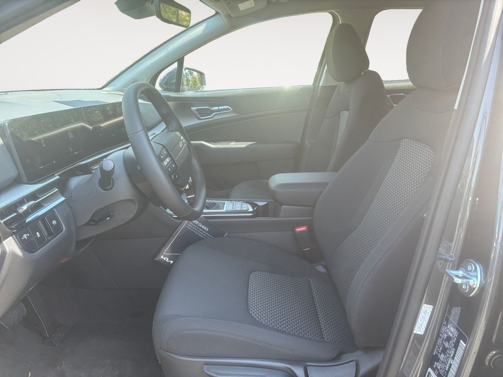 New 2026 Kia Sportage LX - photo - 8