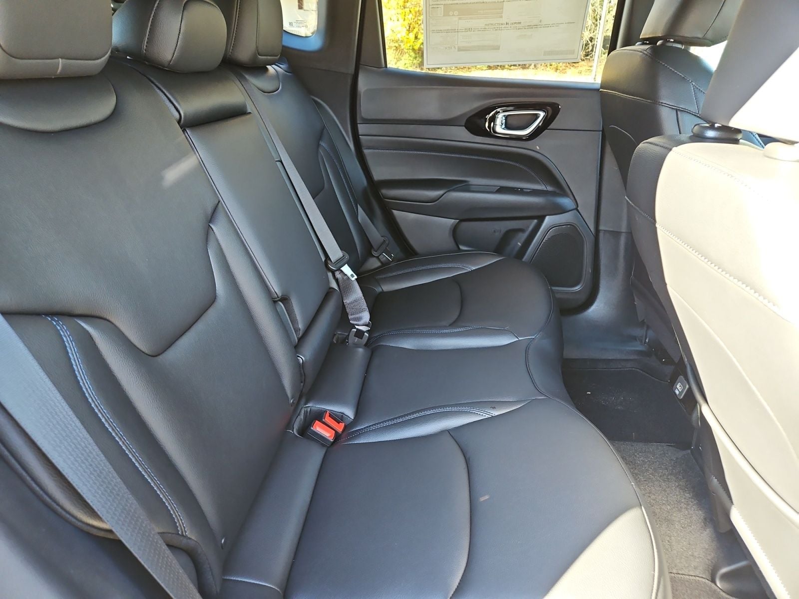 New 2026 Jeep Compass Limited - photo - 16