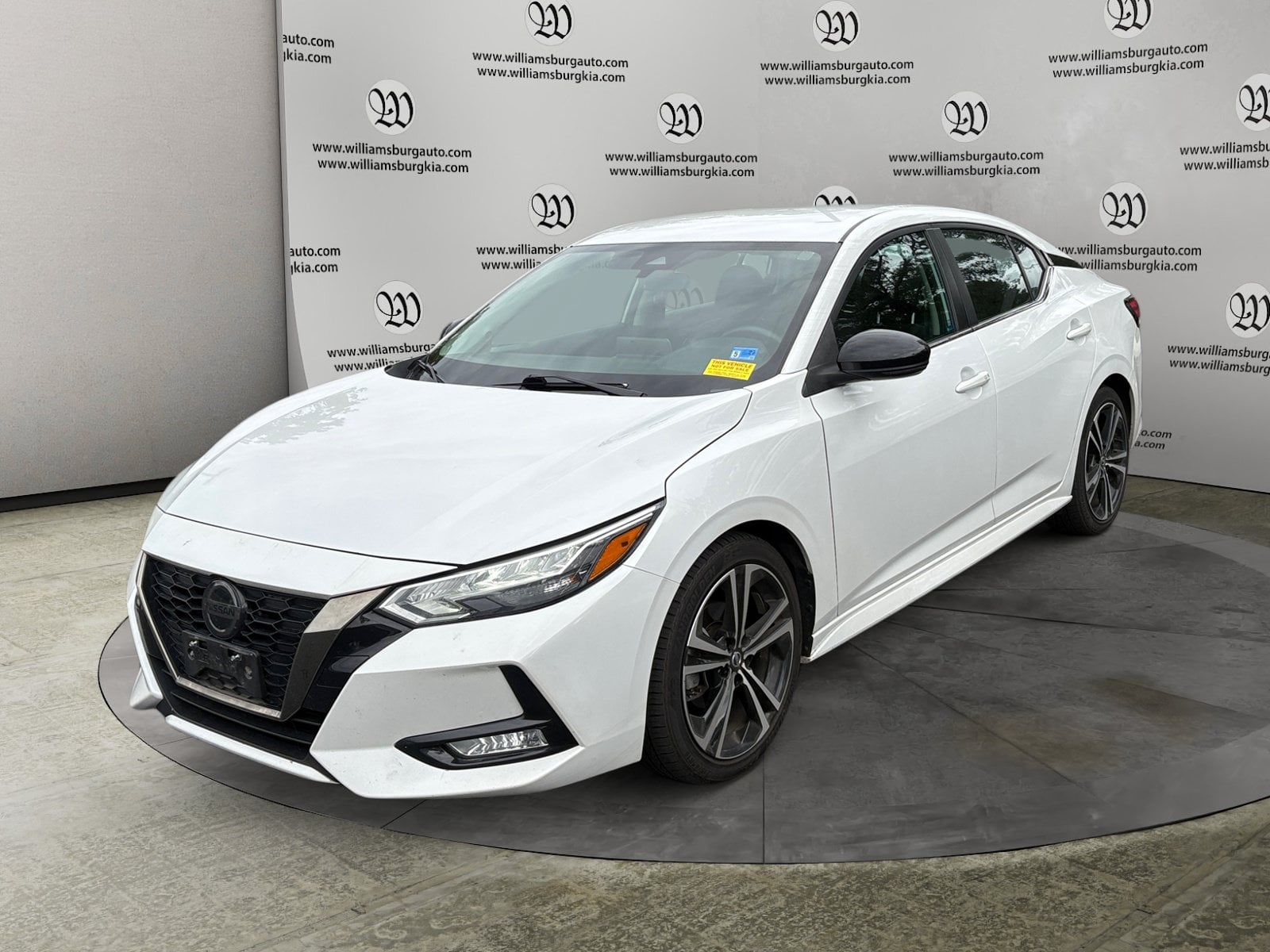 Pre-Owned 2023 Nissan Sentra SR - photo - 0