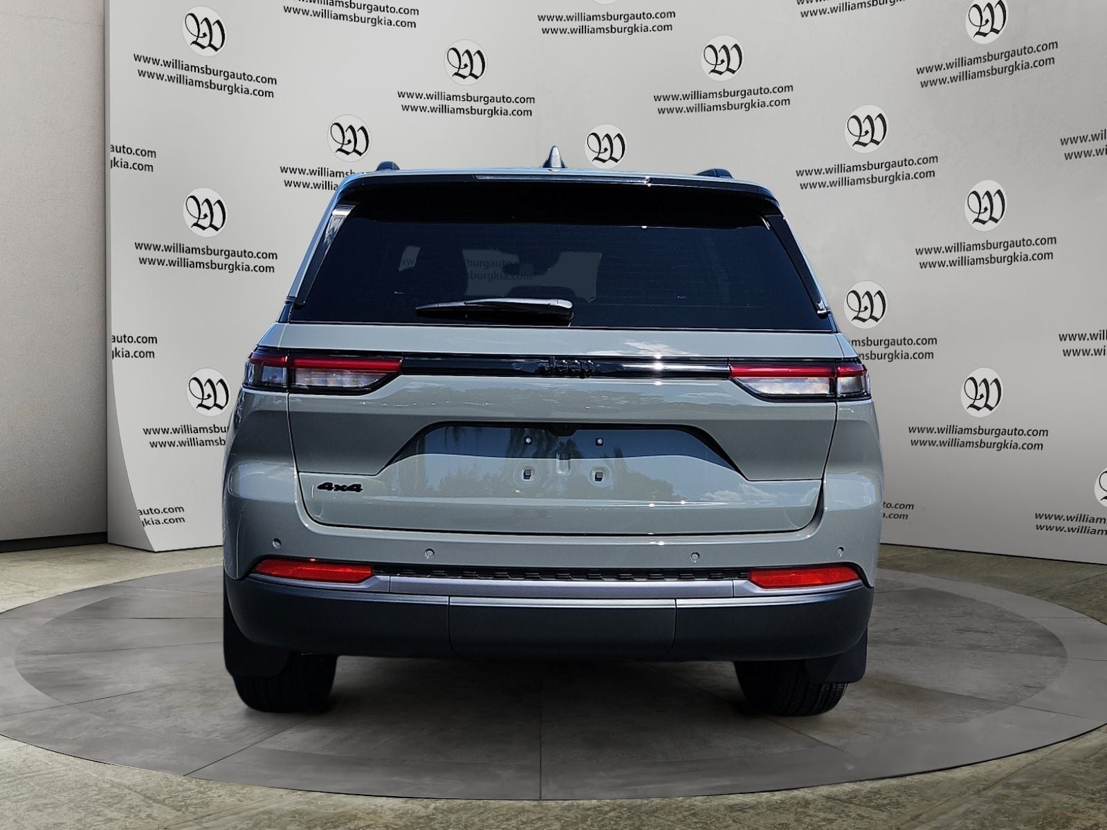 New 2027 Jeep Grand Cherokee Laredo Altitude - photo - 3