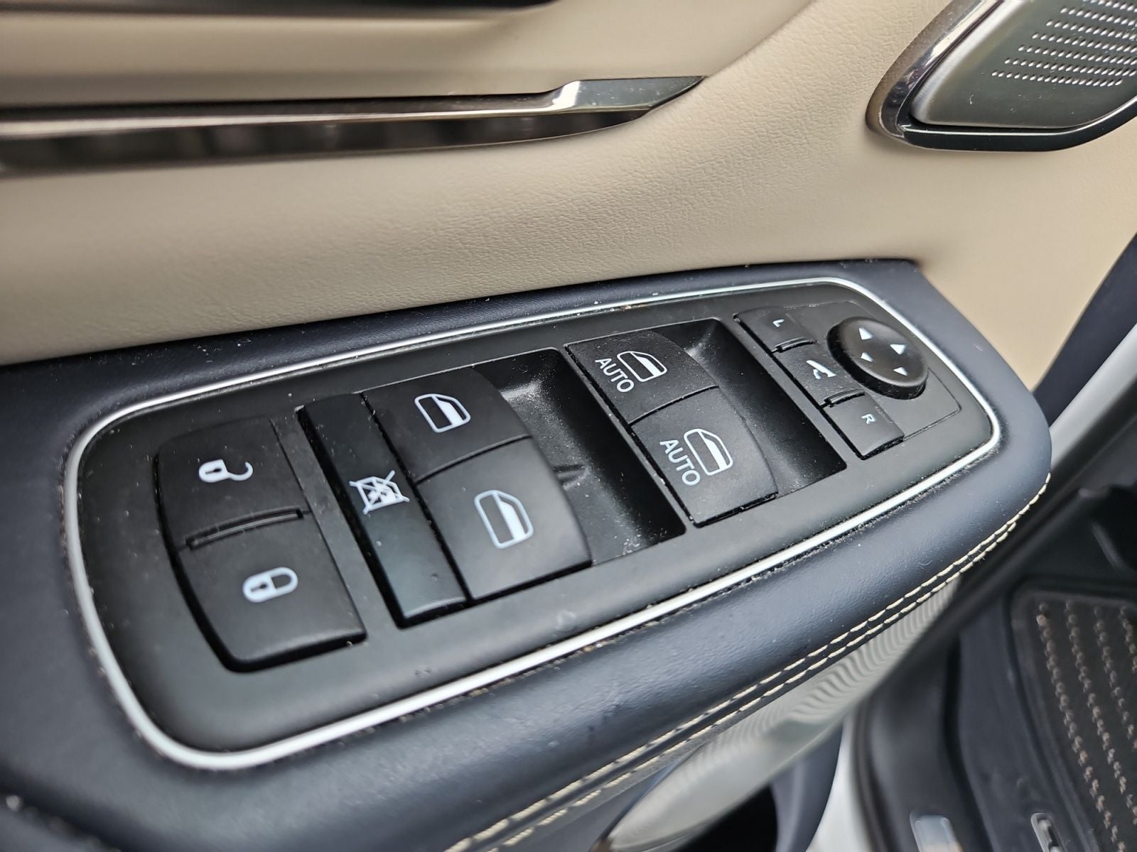 Pre-Owned 2021 Ram 1500 Limited - photo - 21