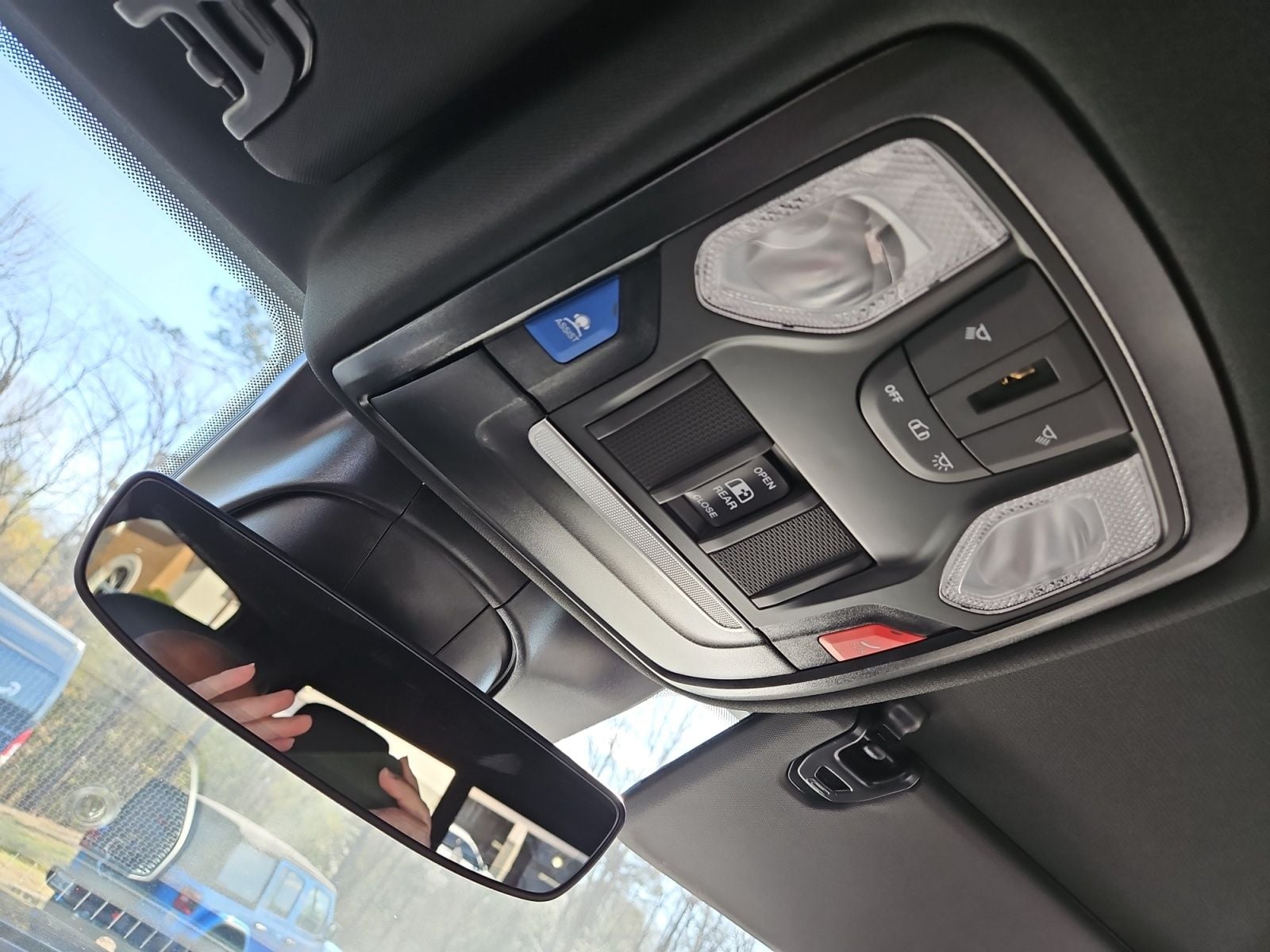 New 2026 Ram 2500 Tradesman - photo - 29