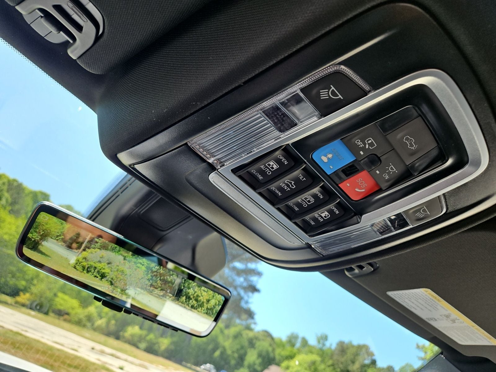 New 2026 Ram 1500 RHO - photo - 28