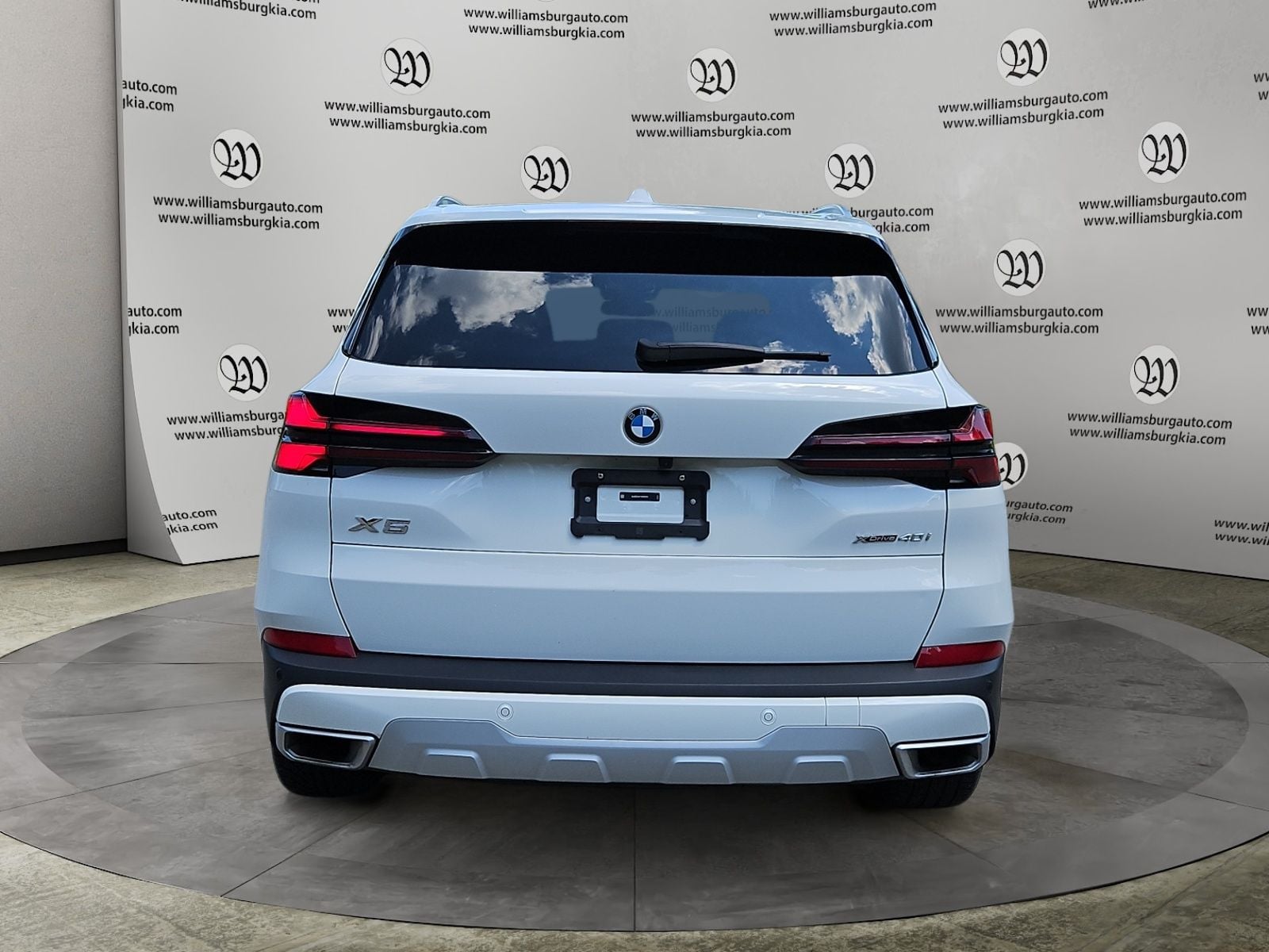 Pre-Owned 2026 BMW X5 xDrive40i - photo - 3