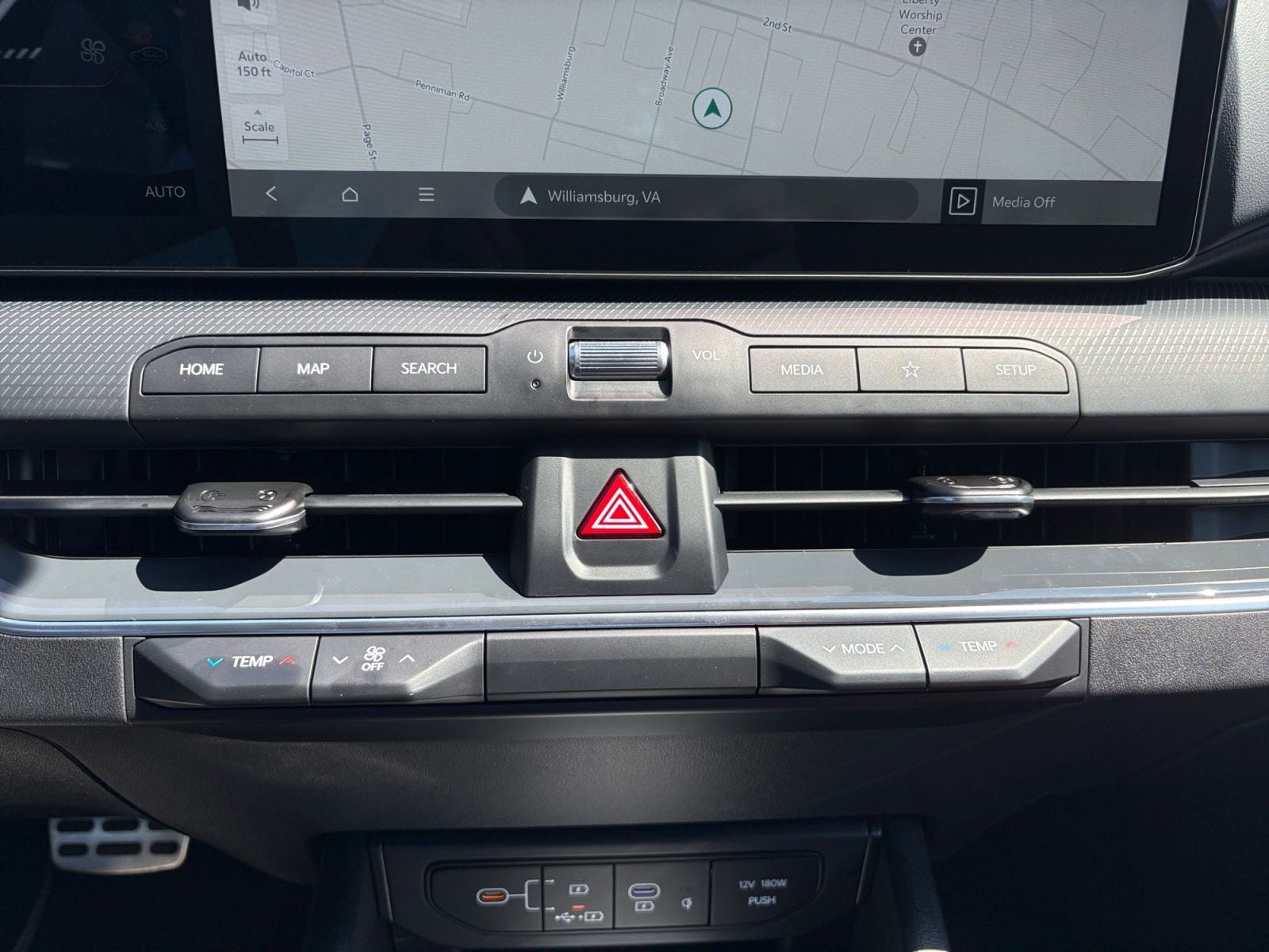 New 2026 Kia K4 GT-Line Turbo - photo - 25