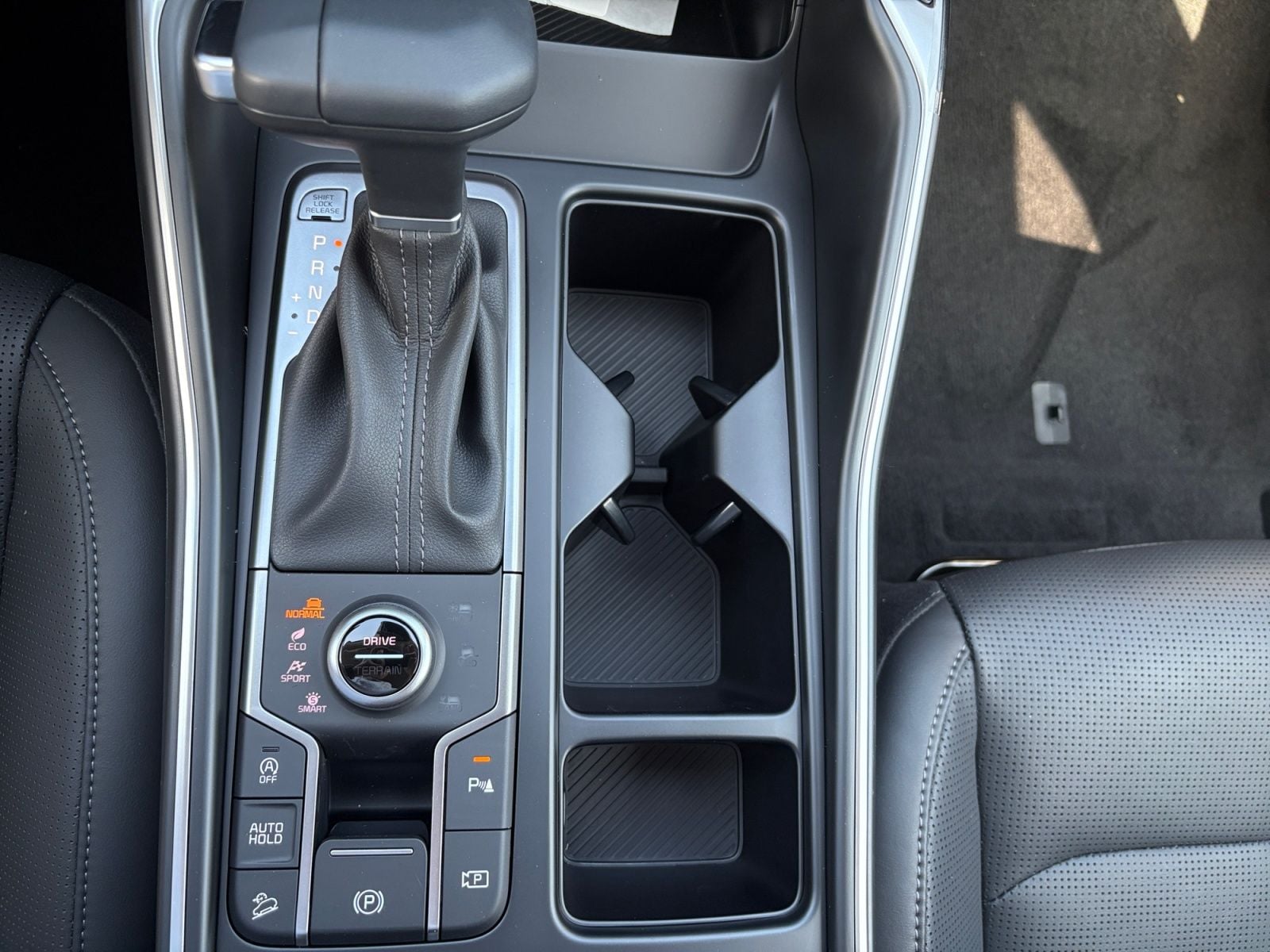 New 2026 Kia Sorento S - photo - 27