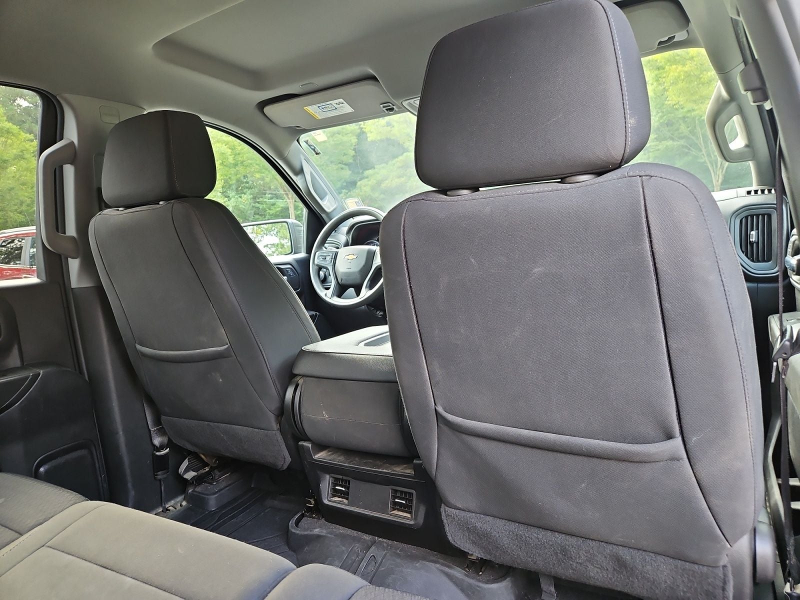 Pre-Owned 2022 Chevrolet Silverado 1500 Custom - photo - 17
