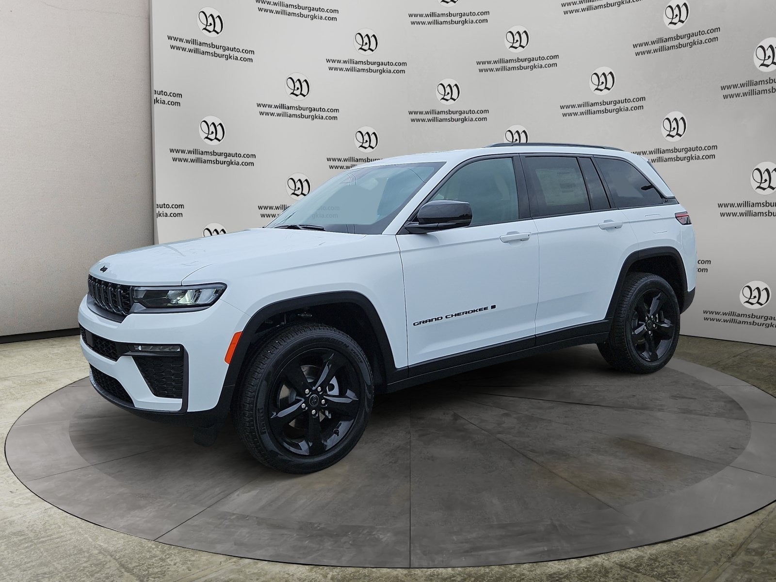 New 2027 Jeep Grand Cherokee Limited Reserve - photo - 0