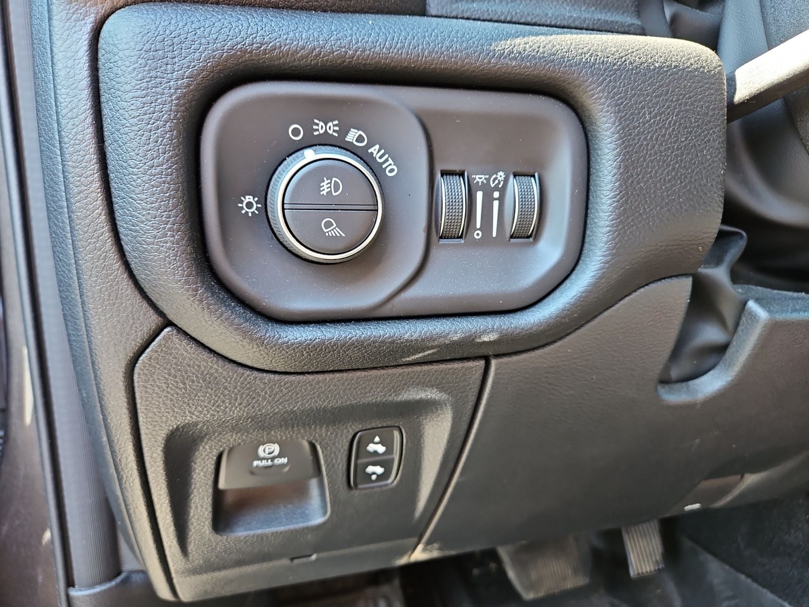 Pre-Owned 2026 Ram 1500 Rebel - photo - 22