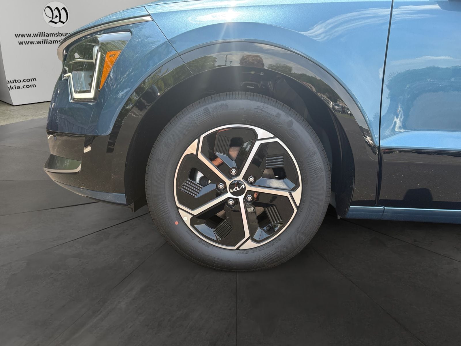 New 2026 Kia Niro SX - photo - 13