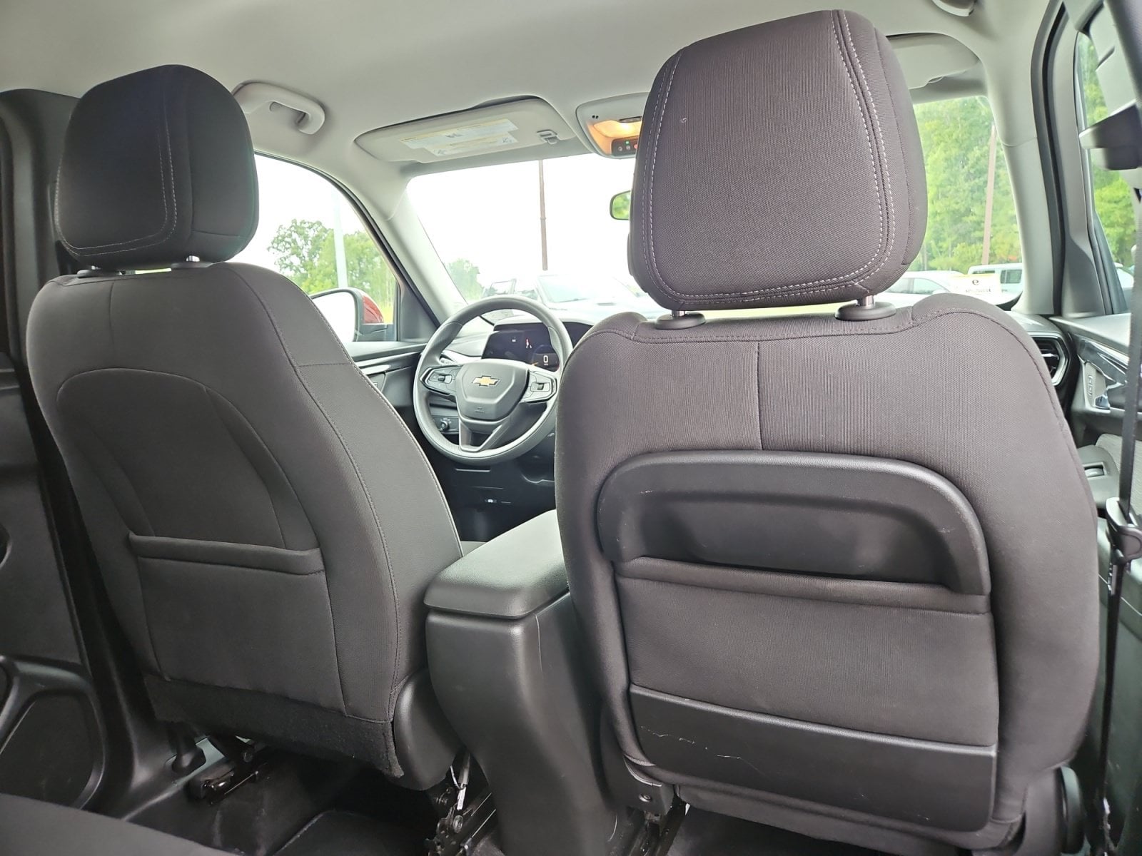 Pre-Owned 2025 Chevrolet TrailBlazer LT - photo - 17