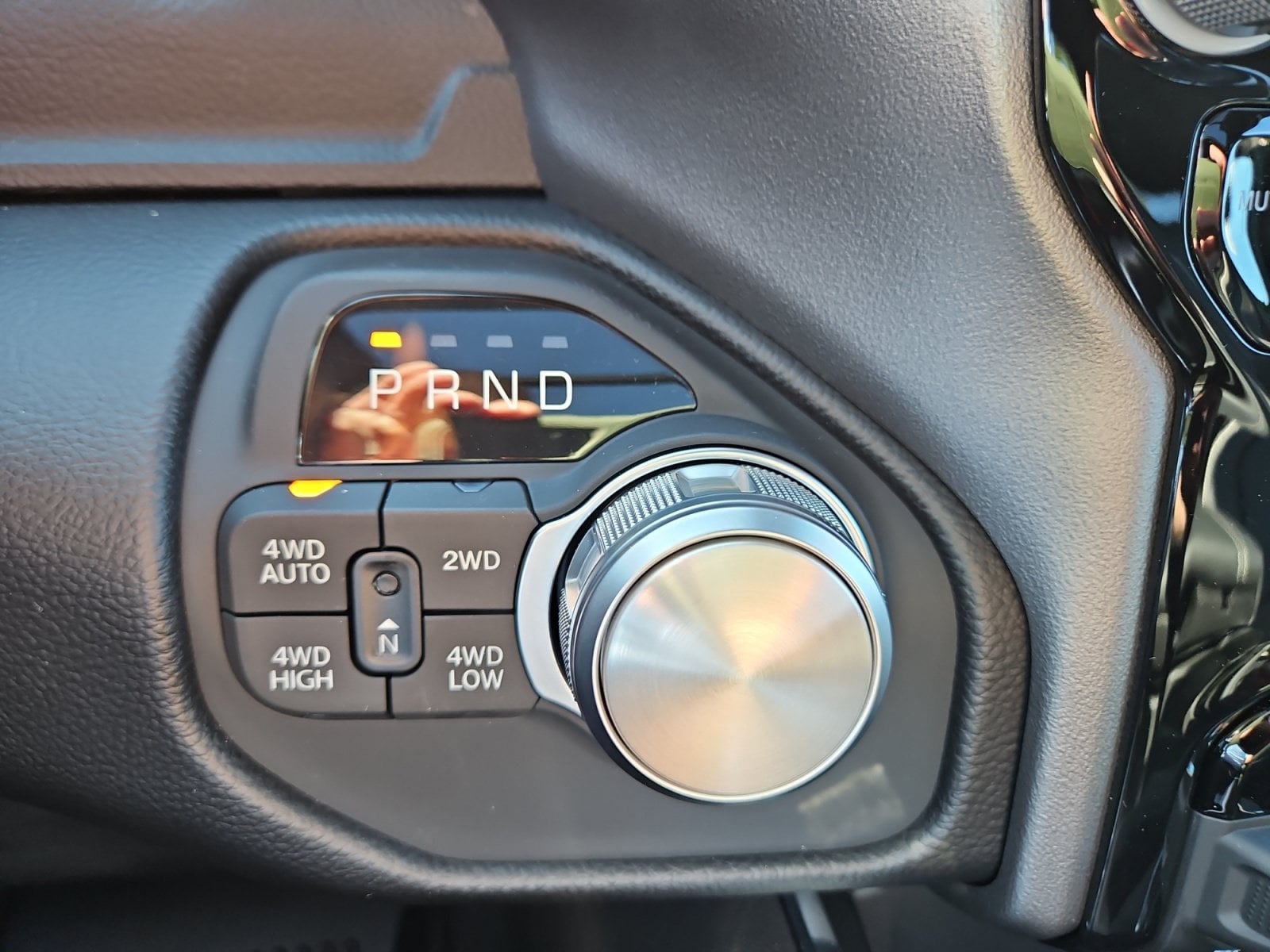New 2027 Ram 1500 Laramie - photo - 25
