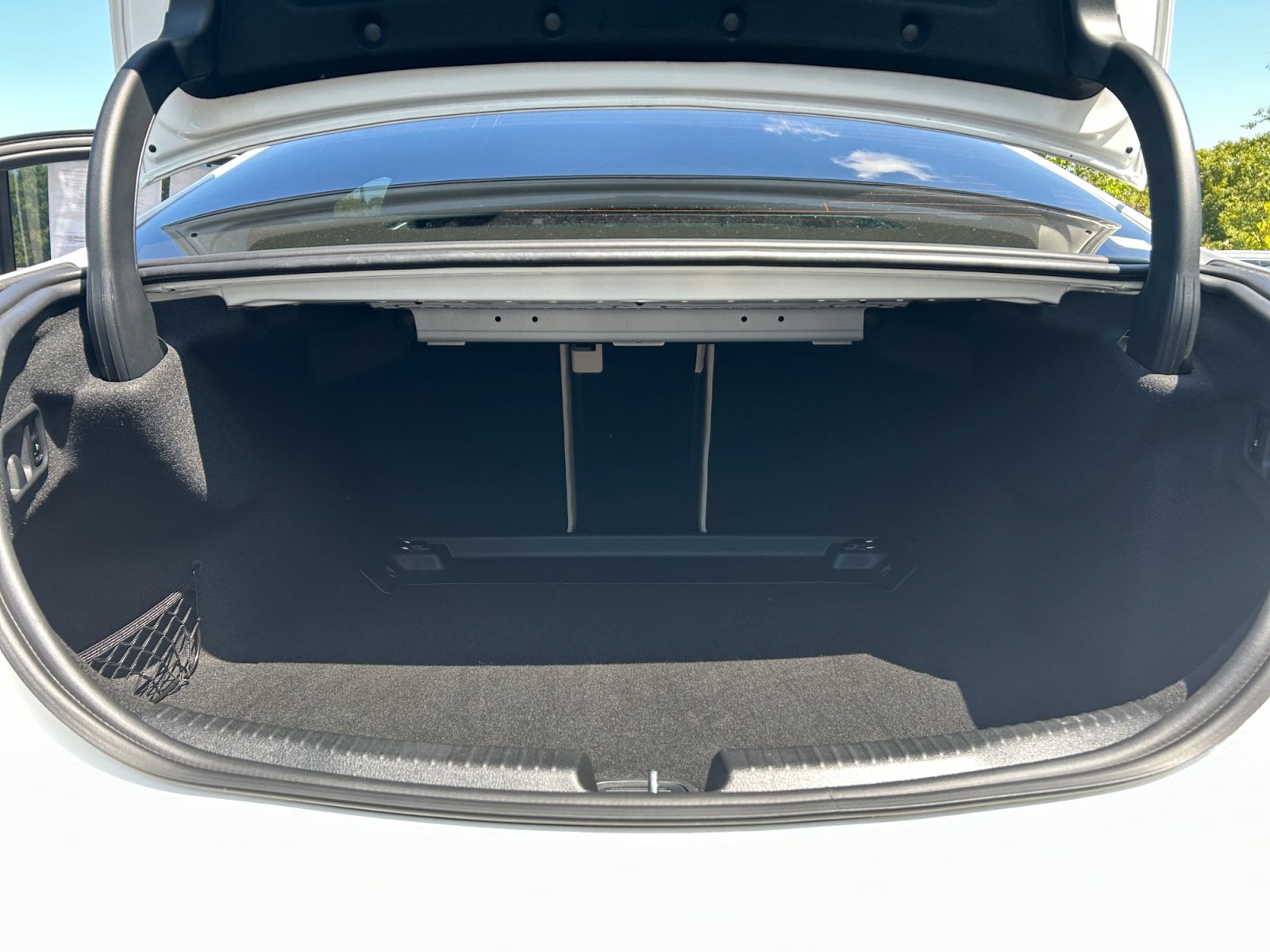 Pre-Owned 2024 Mercedes-Benz C-Class C 300 - photo - 27