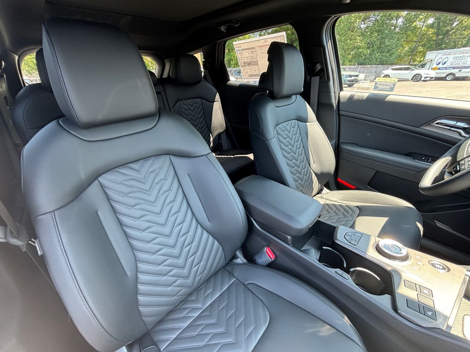 New 2026 Kia Sportage Hybrid X-Line - photo - 15