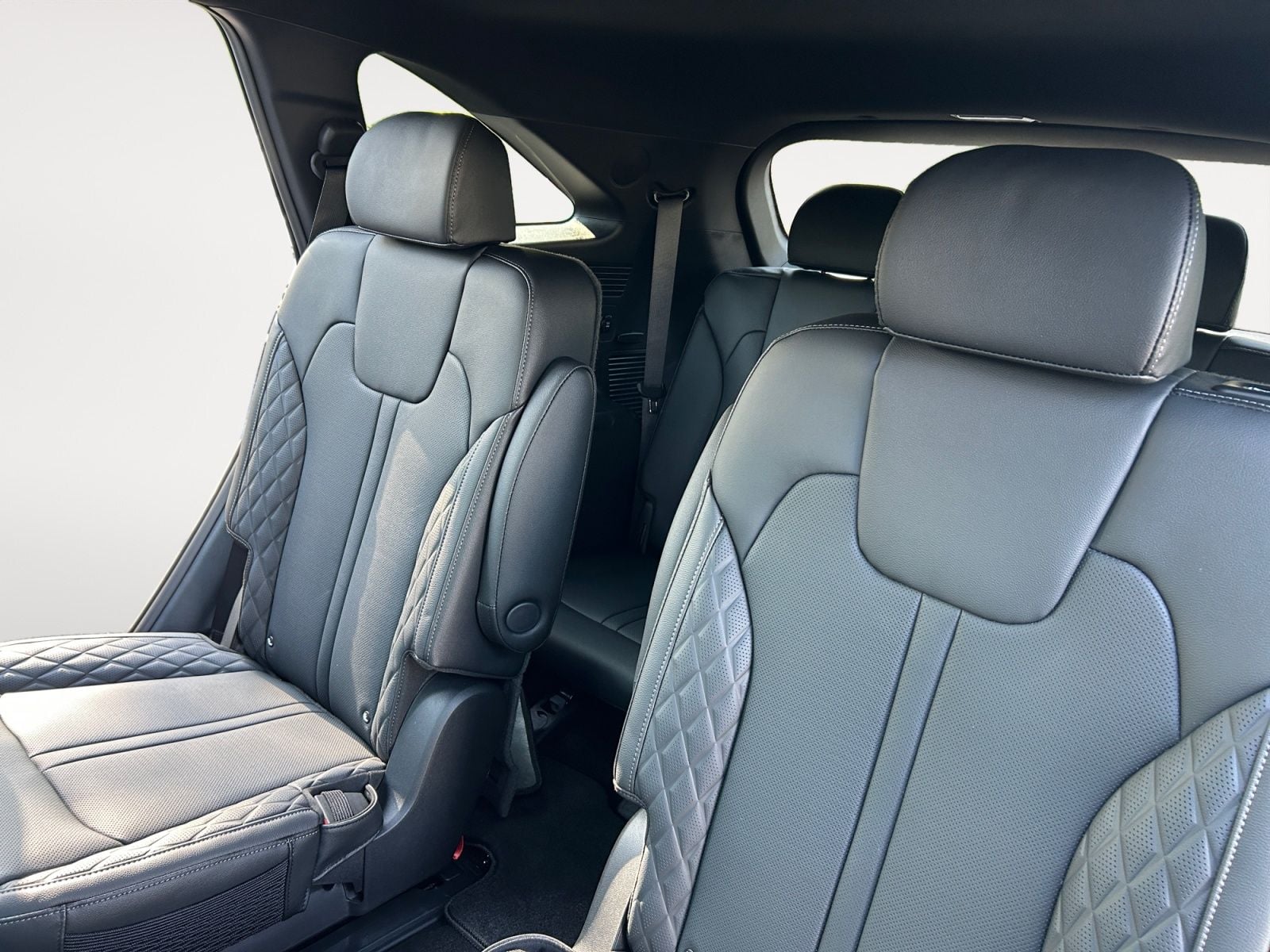 New 2026 Kia Sorento Hybrid X-Line SX Prestige - photo - 12