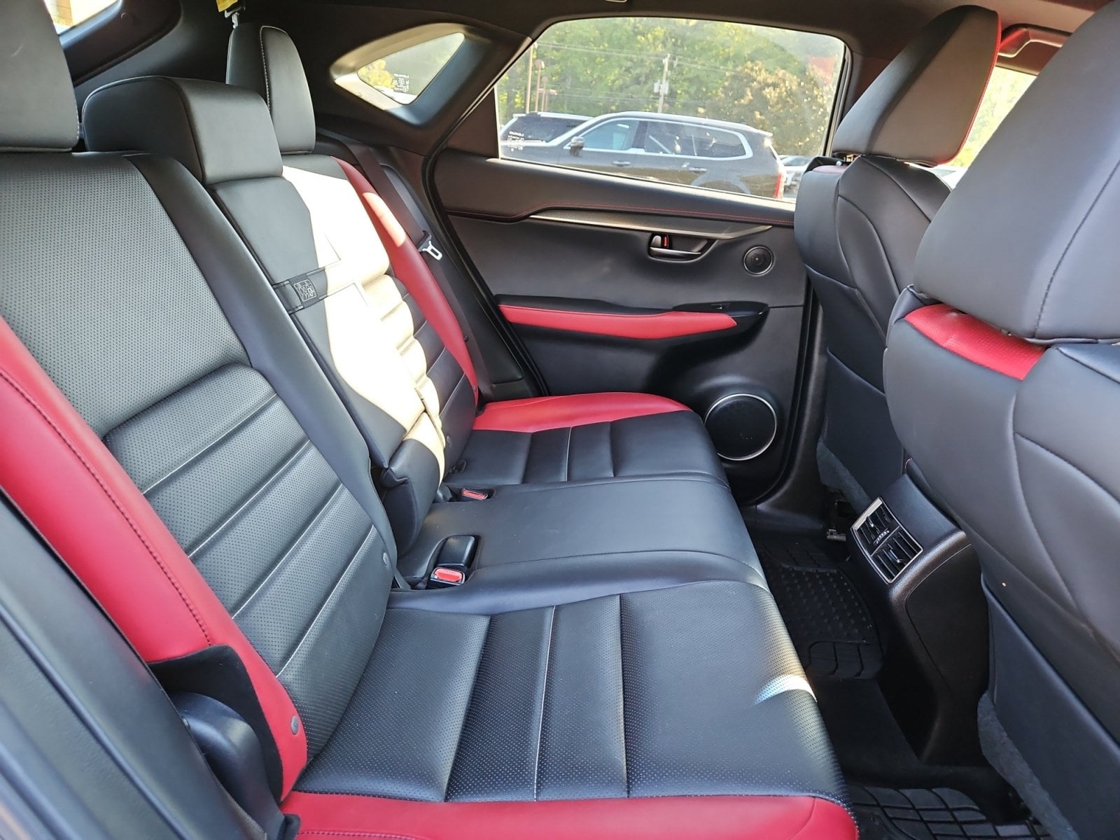 Pre-Owned 2018 Lexus NX 300 F Sport - photo - 16