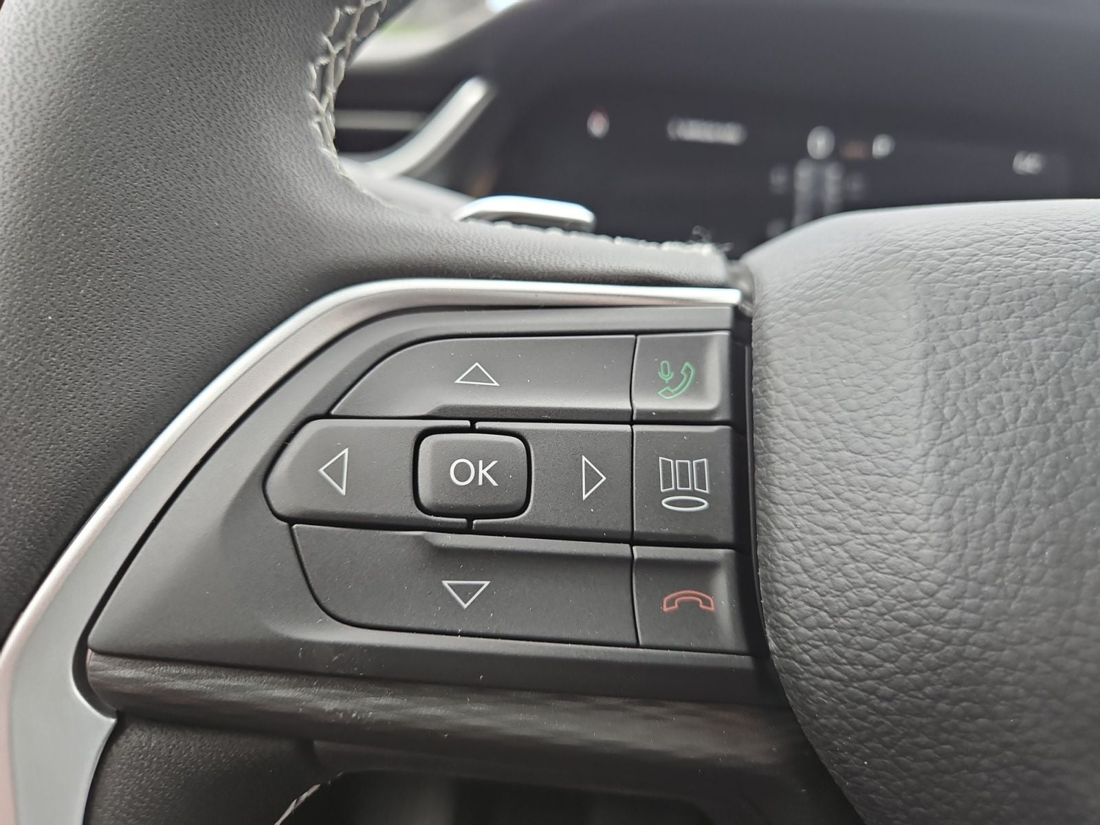 New 2026 Jeep Grand Cherokee Laredo - photo - 24