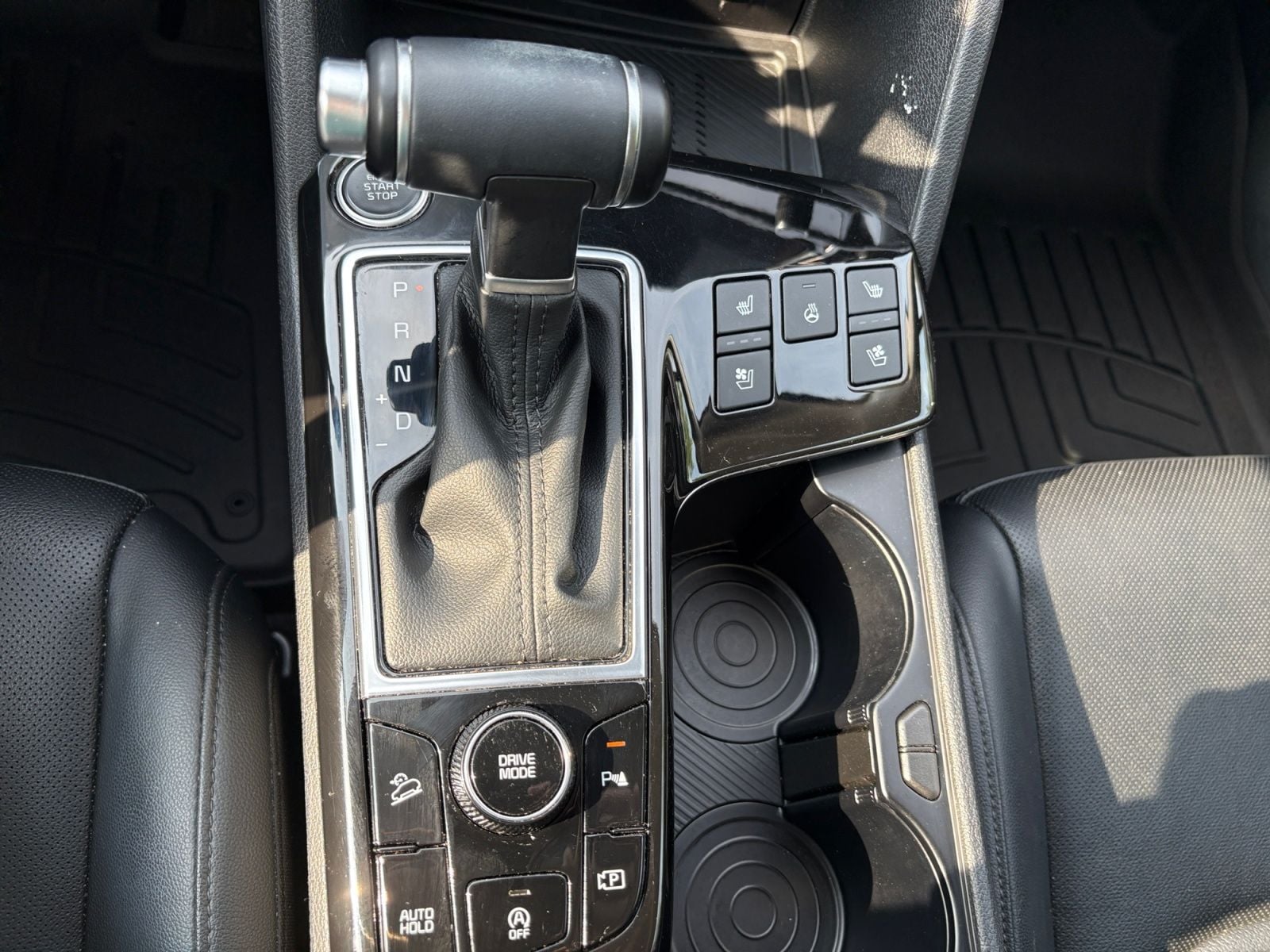 Pre-Owned 2023 Kia Sportage SX-Prestige - photo - 26