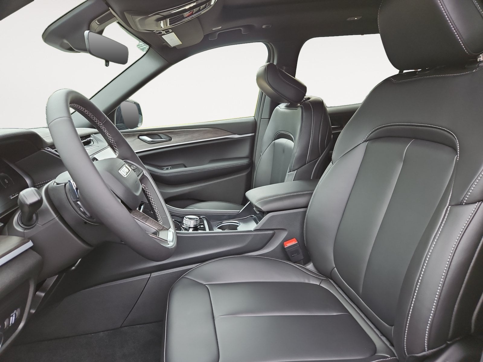 New 2027 Jeep Grand Cherokee L Limited - photo - 8