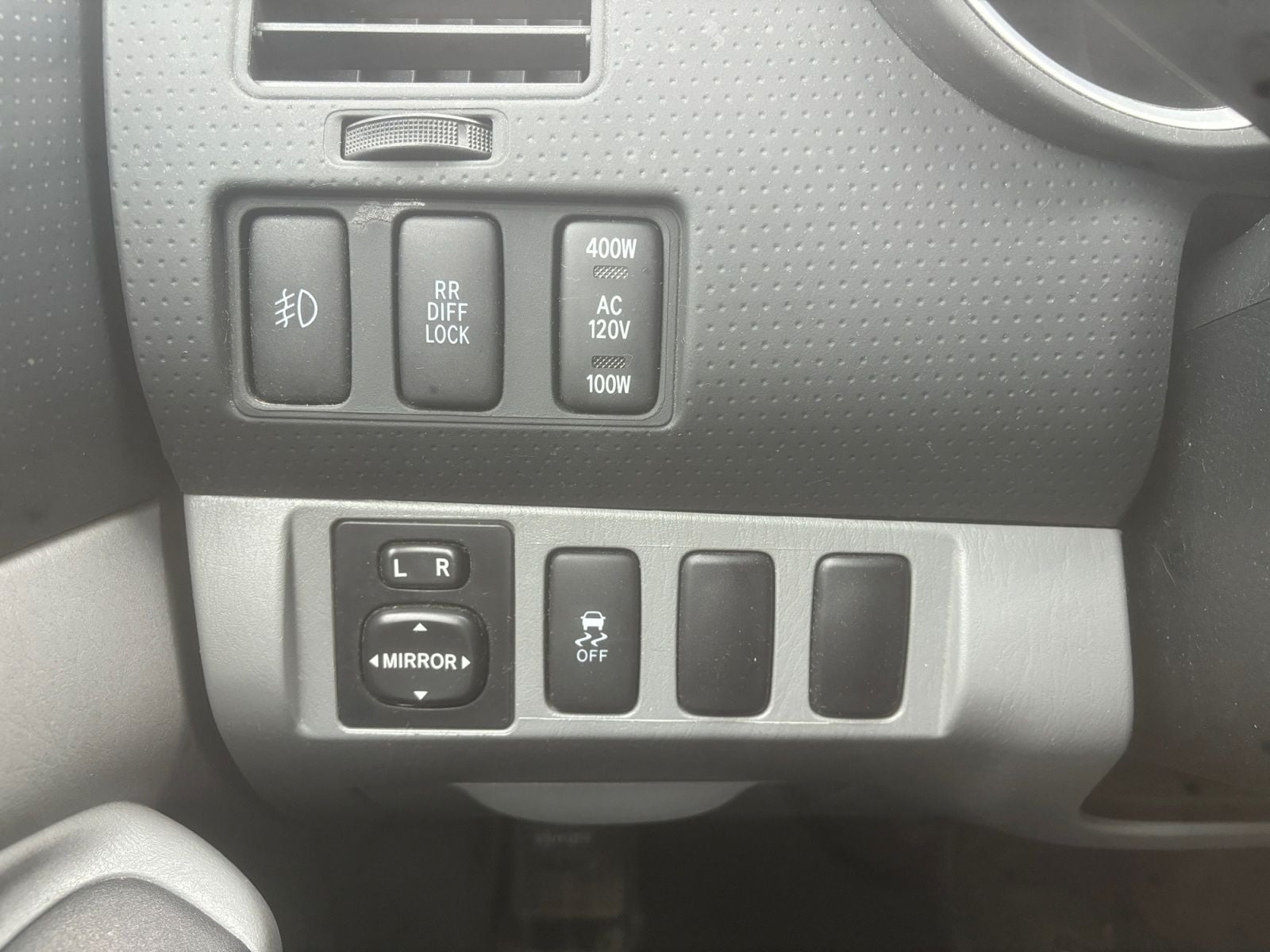 Pre-Owned 2014 Toyota Tacoma PreRunner - photo - 20