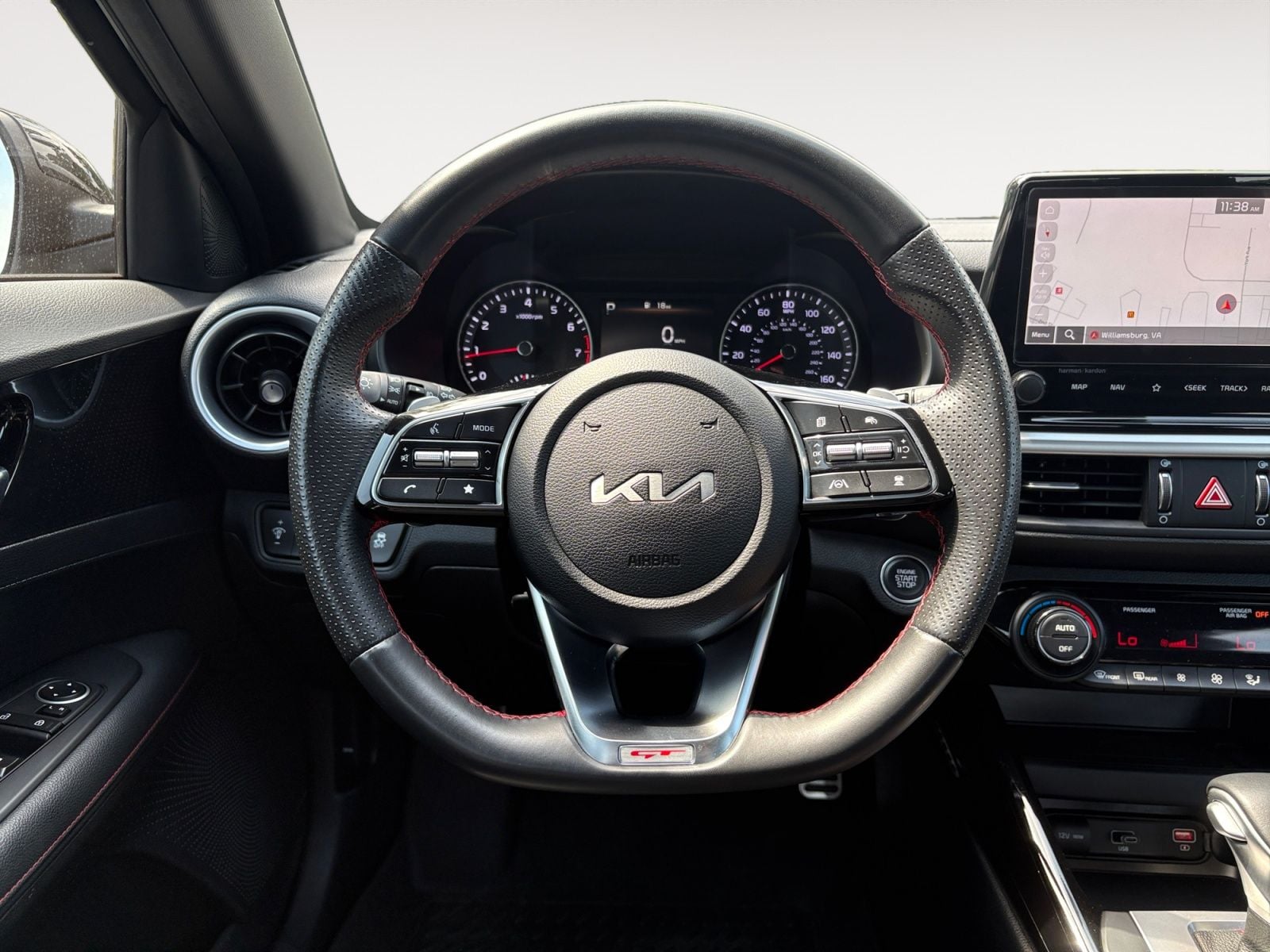 Pre-Owned 2024 Kia Forte GT - photo - 11