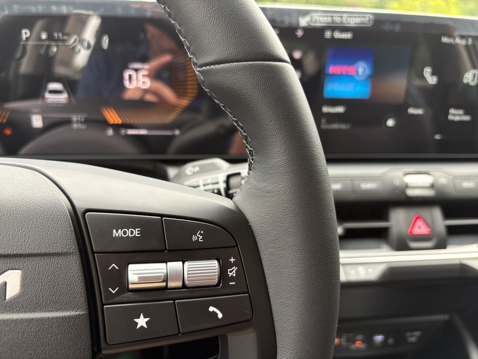 New 2026 Kia K4 EX - photo - 25