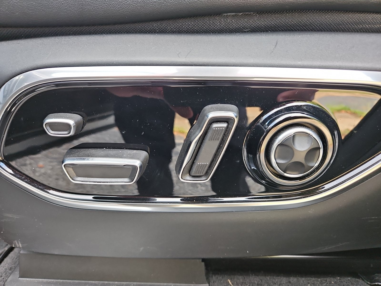 Pre-Owned 2021 Jeep Grand Cherokee L Overland - photo - 20