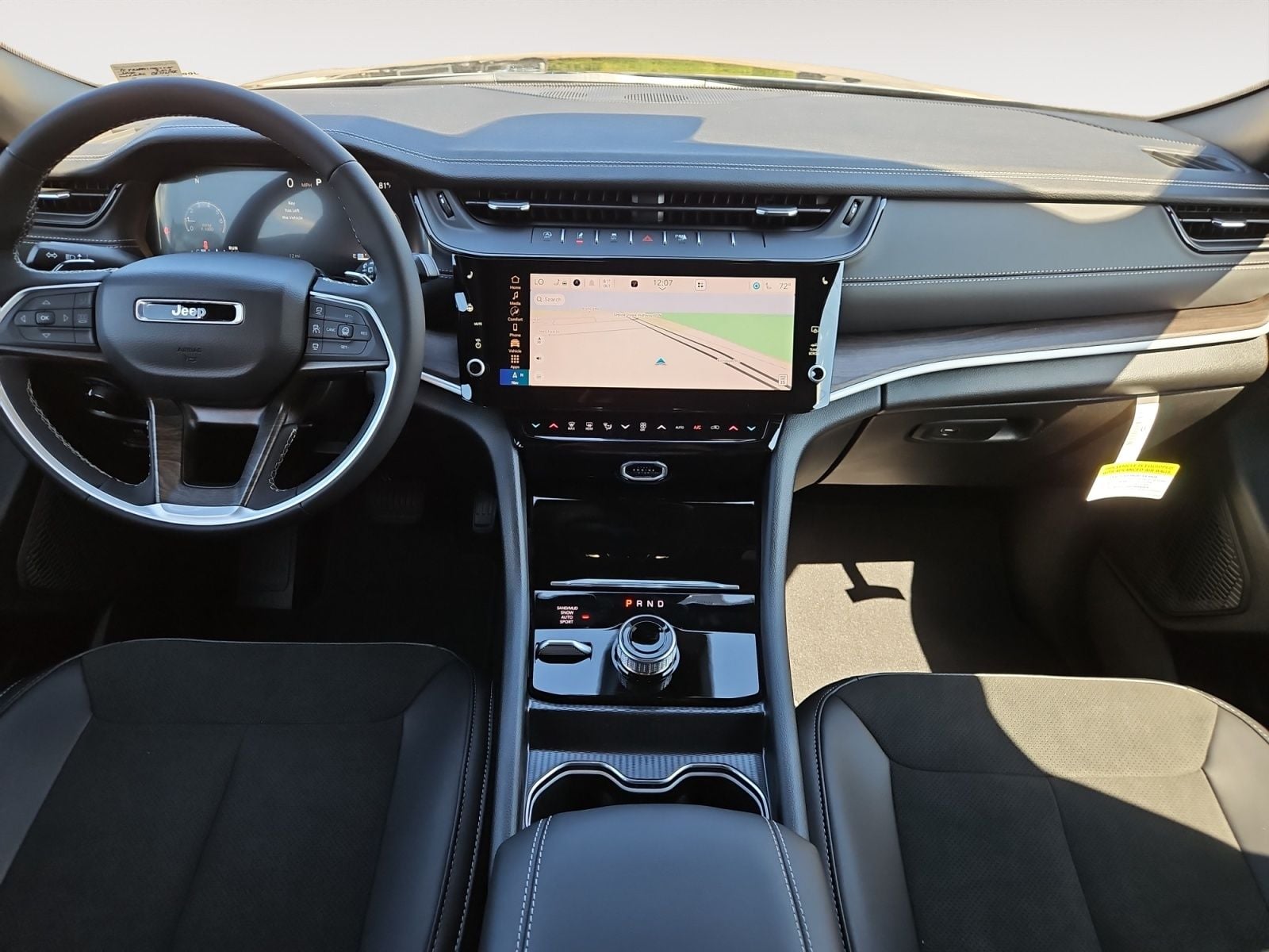 New 2027 Jeep Grand Cherokee Laredo Altitude - photo - 9