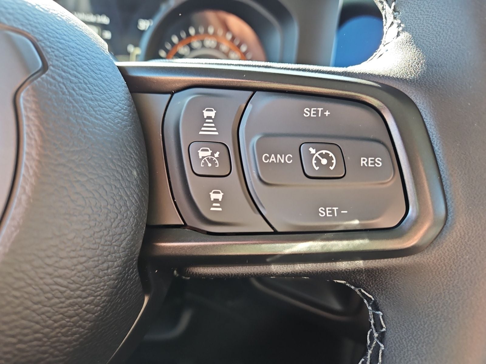 New 2026 Jeep Wrangler Rubicon - photo - 25
