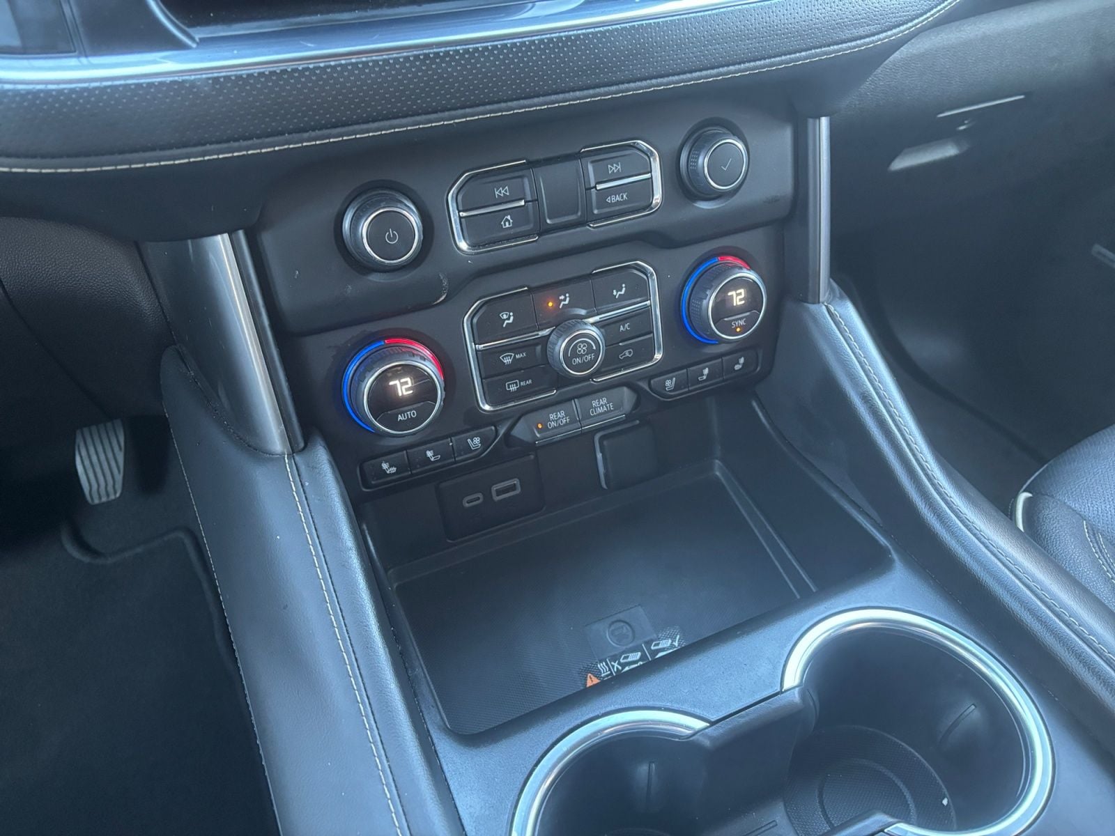 Pre-Owned 2024 Chevrolet Tahoe Premier - photo - 26