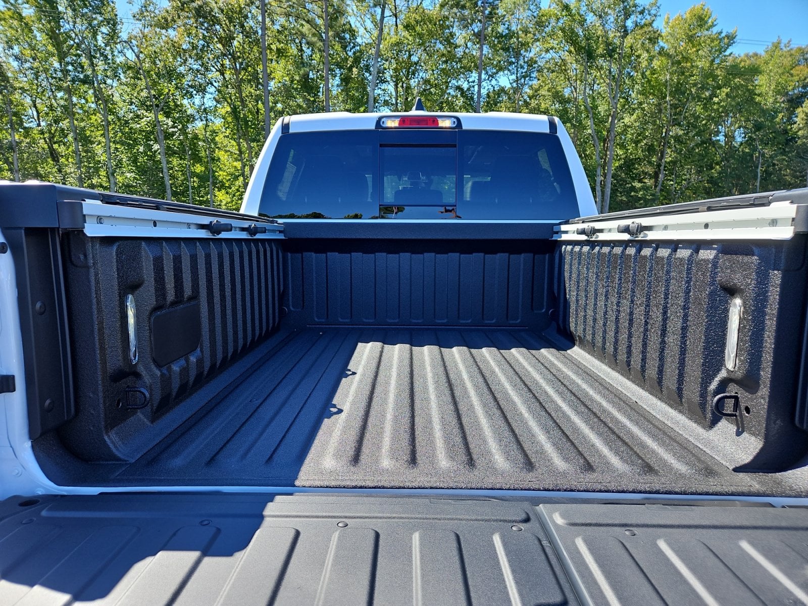 New 2027 Ram 1500 Laramie - photo - 18