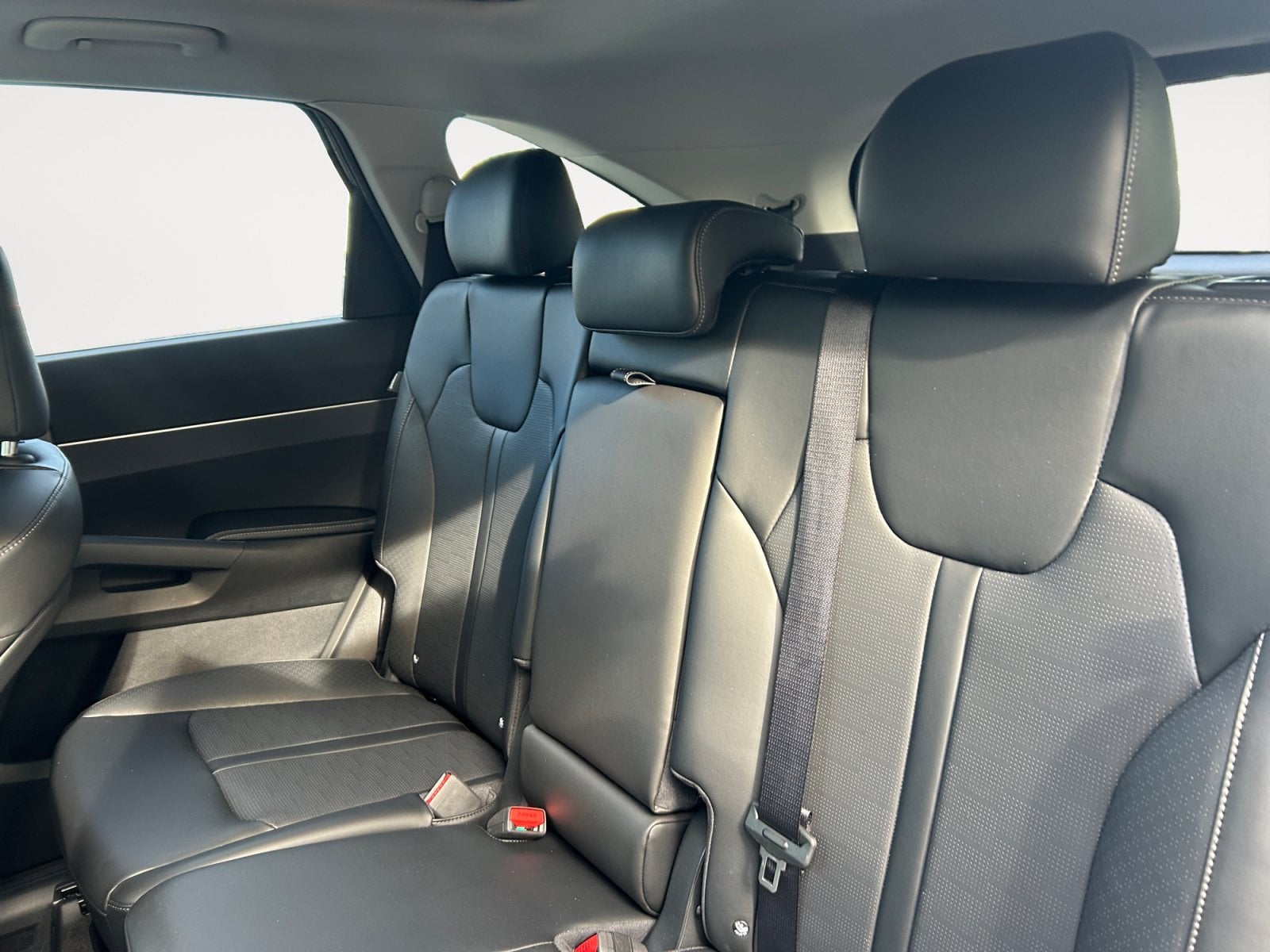 New 2026 Kia Sorento S - photo - 12